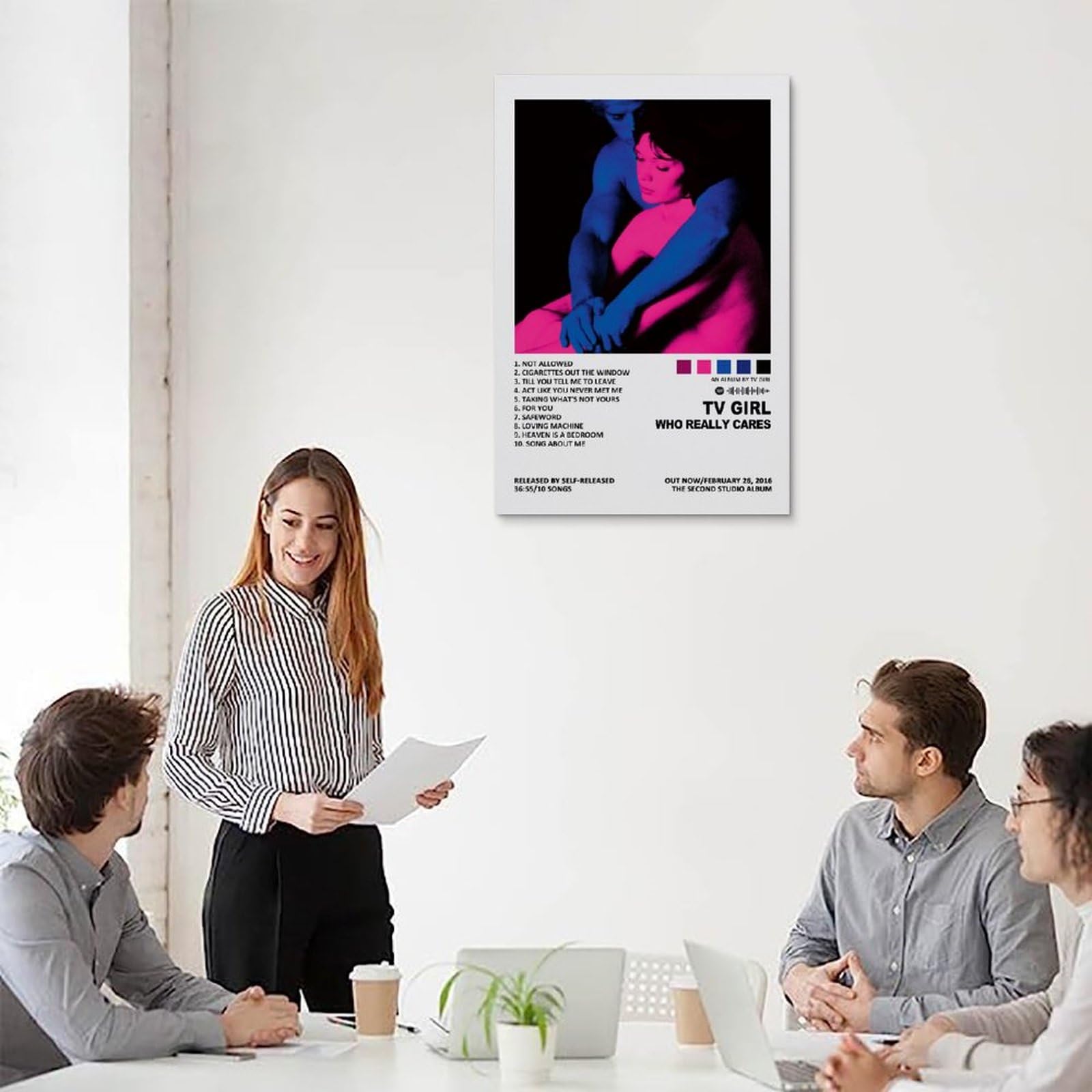Yeepi Poster Su Tela Who Really Cares TV Girl - Stampa Artistica 40x60 Cm Per Camera Da Letto