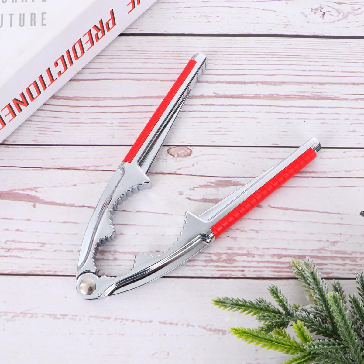Zinc Alloy Nut Cracker for Hard Shell Walnuts and Ginkgo