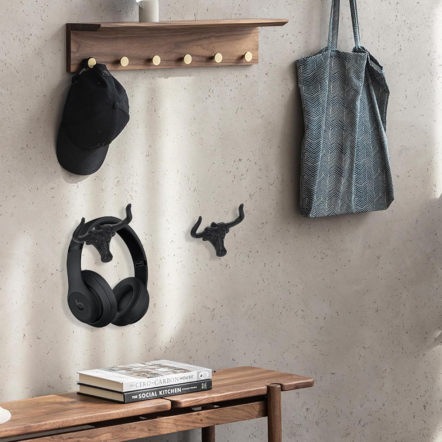 3 Pcs Cowboy Hat Hangers for Wall, Western Hat Rack Cast Iron Bull Head Hook, Heavy Duty Cowboy Hats Hook for Wall, Vintage Longhorn Hats Holder for Hats, Coats, Towels, Rustic Home Decor Black