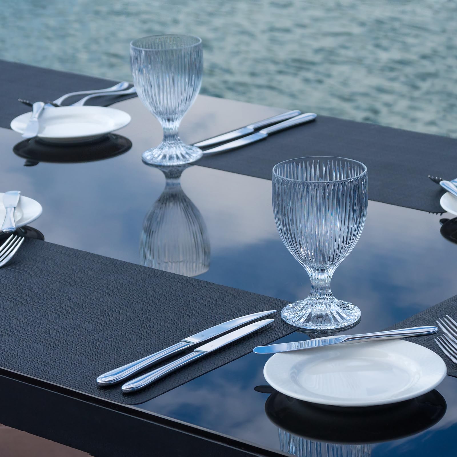 Montafox Garten Esstisch Glastischplatte 150 x 90 x 75 cm Gartentisch 6 Personen Gartenmöbel Tisch Balkontisch Terrassentisch Glas Aluminium Witterungsbeständig