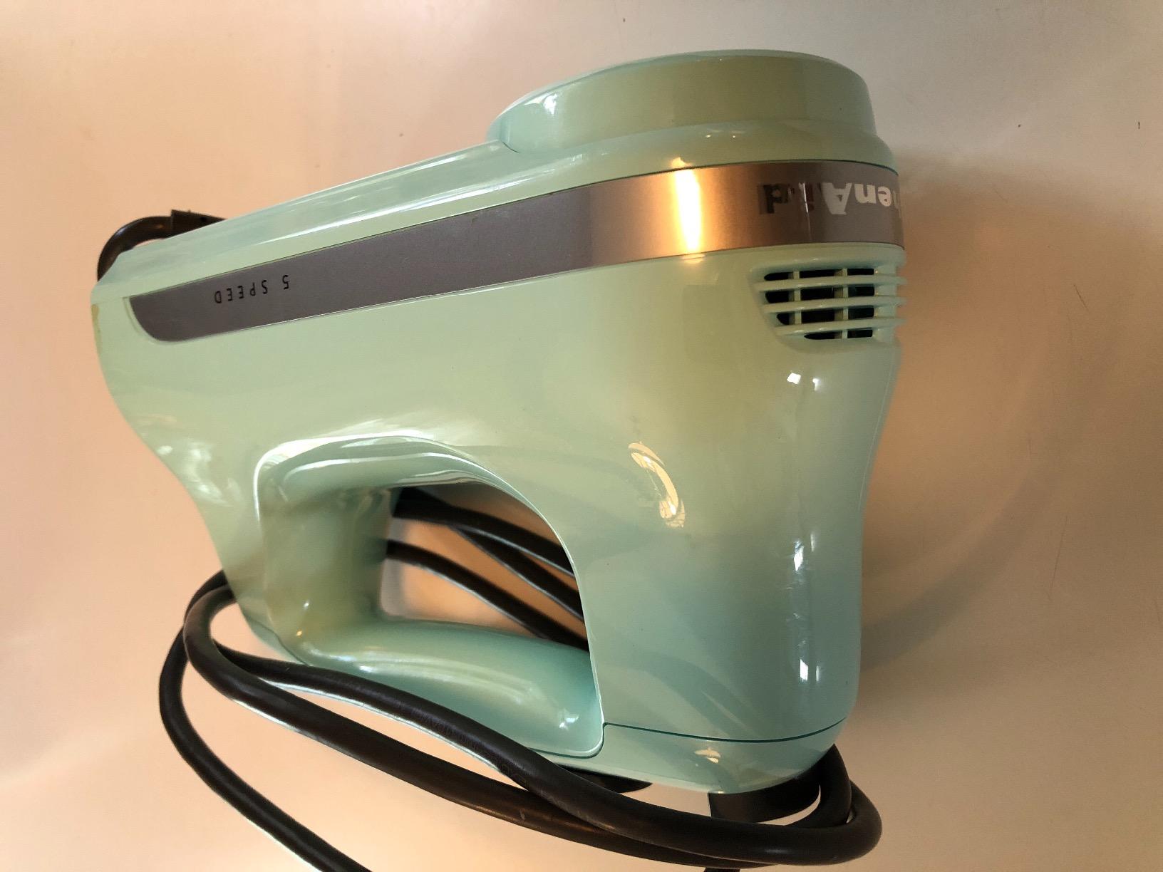 I was skeptical about buying an electronic over Amazon but this is a perfect classic hand mixer great for beating eggs