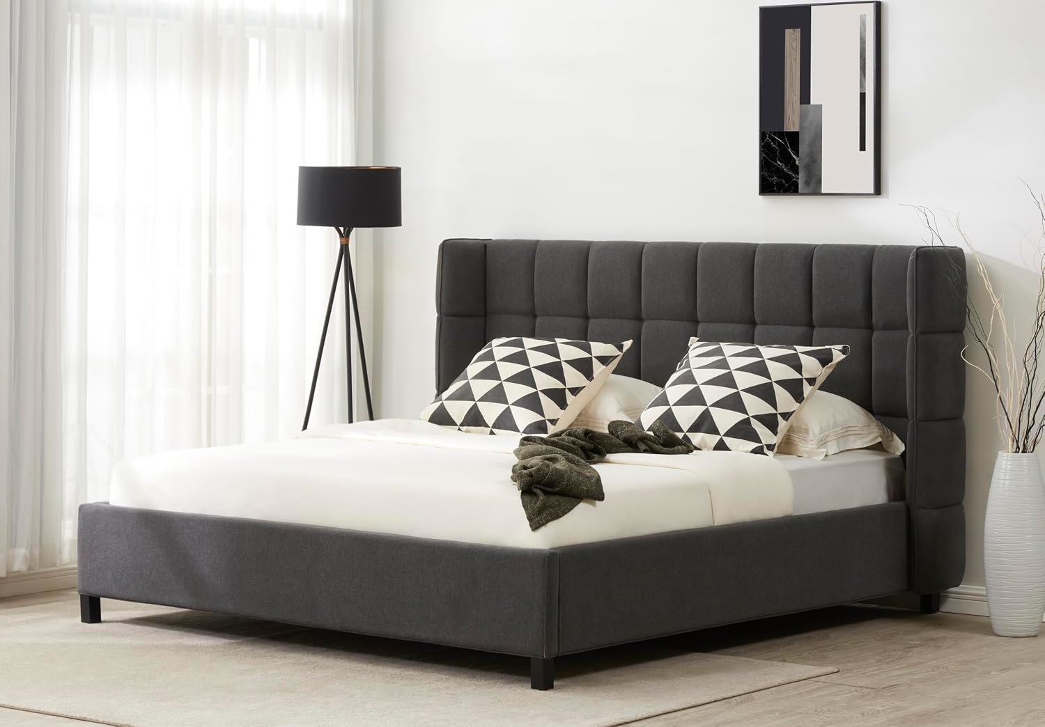 SAFAVIEH Couture Collection Emerson Dark Grey Grid Tufted King Size Bed