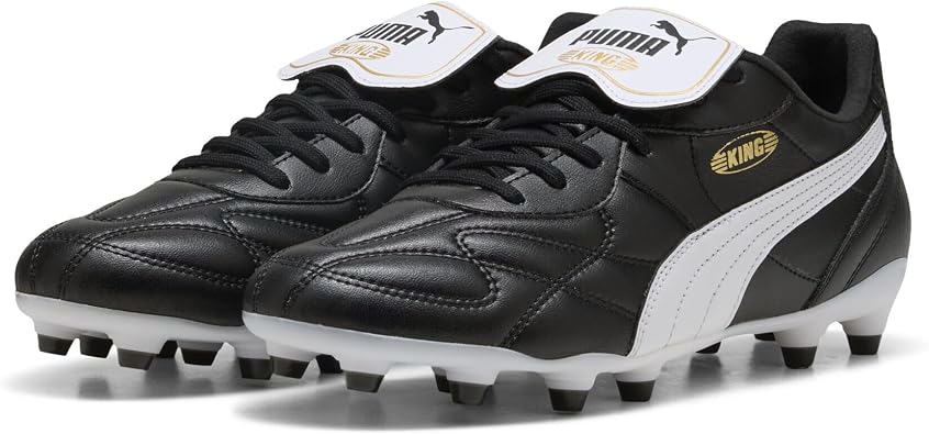 PUMA Mens Football Soccer Shoe