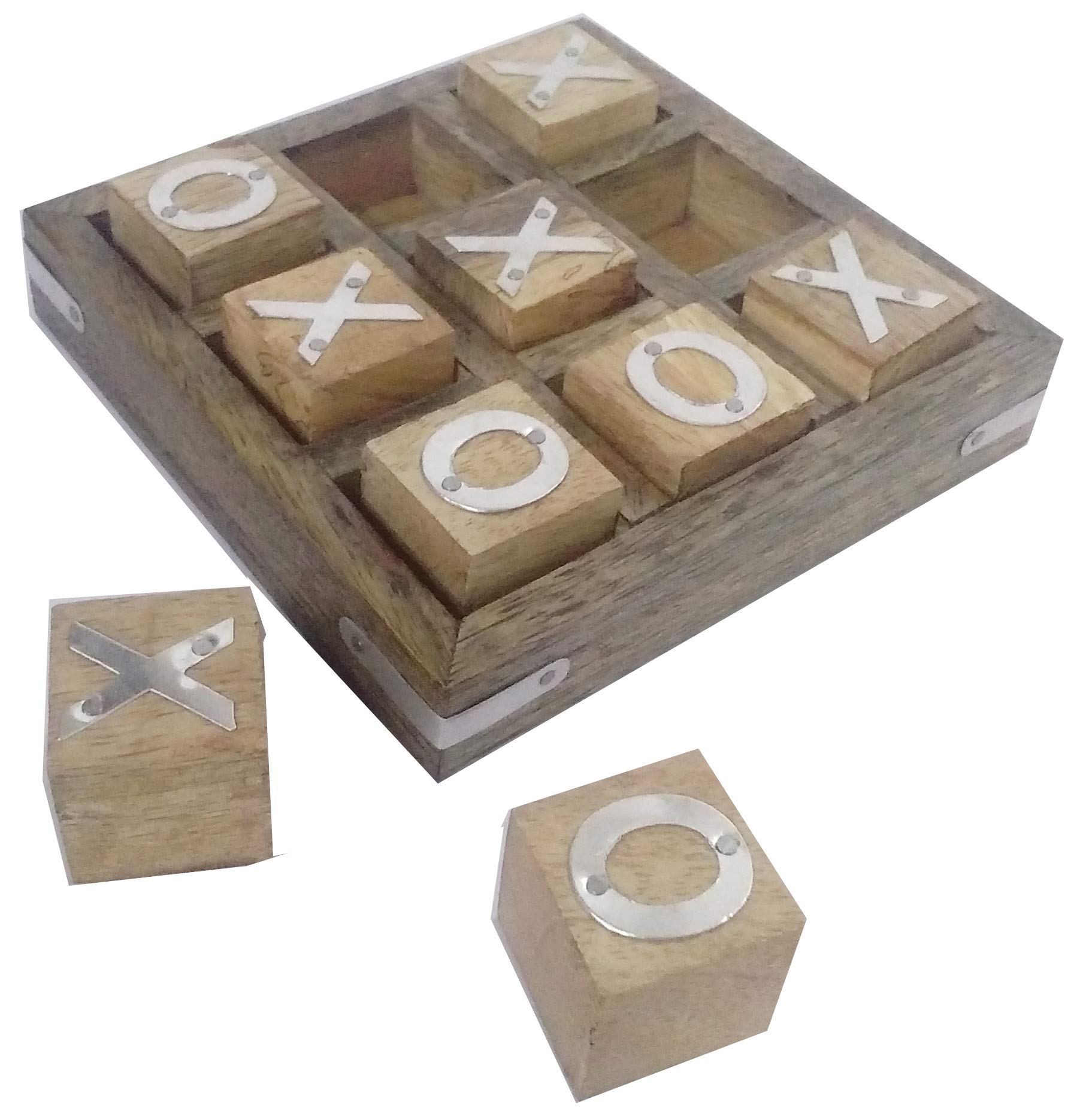 Purpledip Wooden Travel Game: Tic-Tac-Toe - Image 3 thumbnail