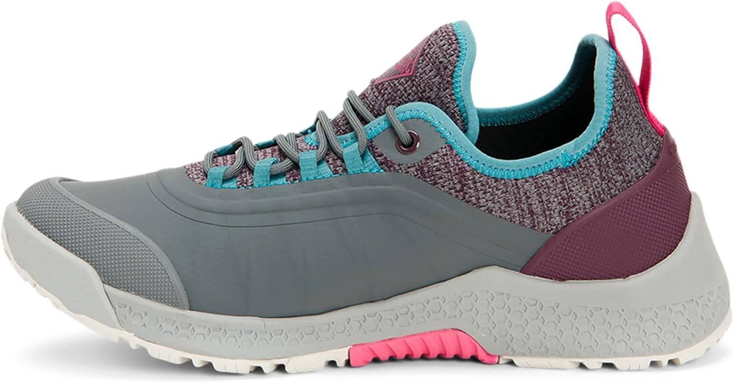 MUCK Women's Outscape Lace Up Shoe