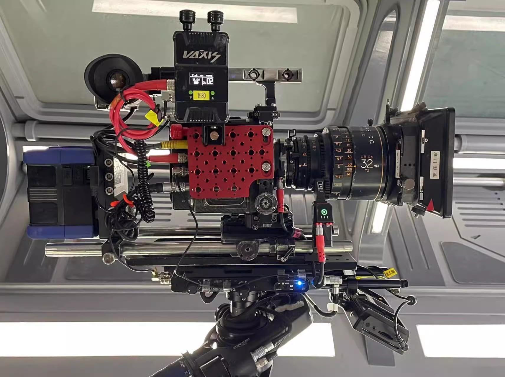 Alvins Piastra Laterale Espandibile Per Fotocamera ARRI Alexa