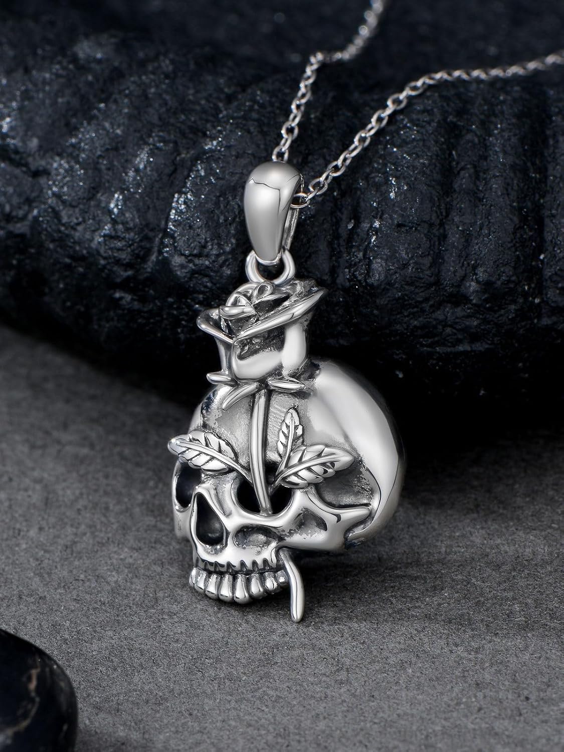 Seiyang Skull Necklace Sterling Silver Skull Pendant Gothic Jewelry Gift for Goth Lovers Halloween (with Gift Box)