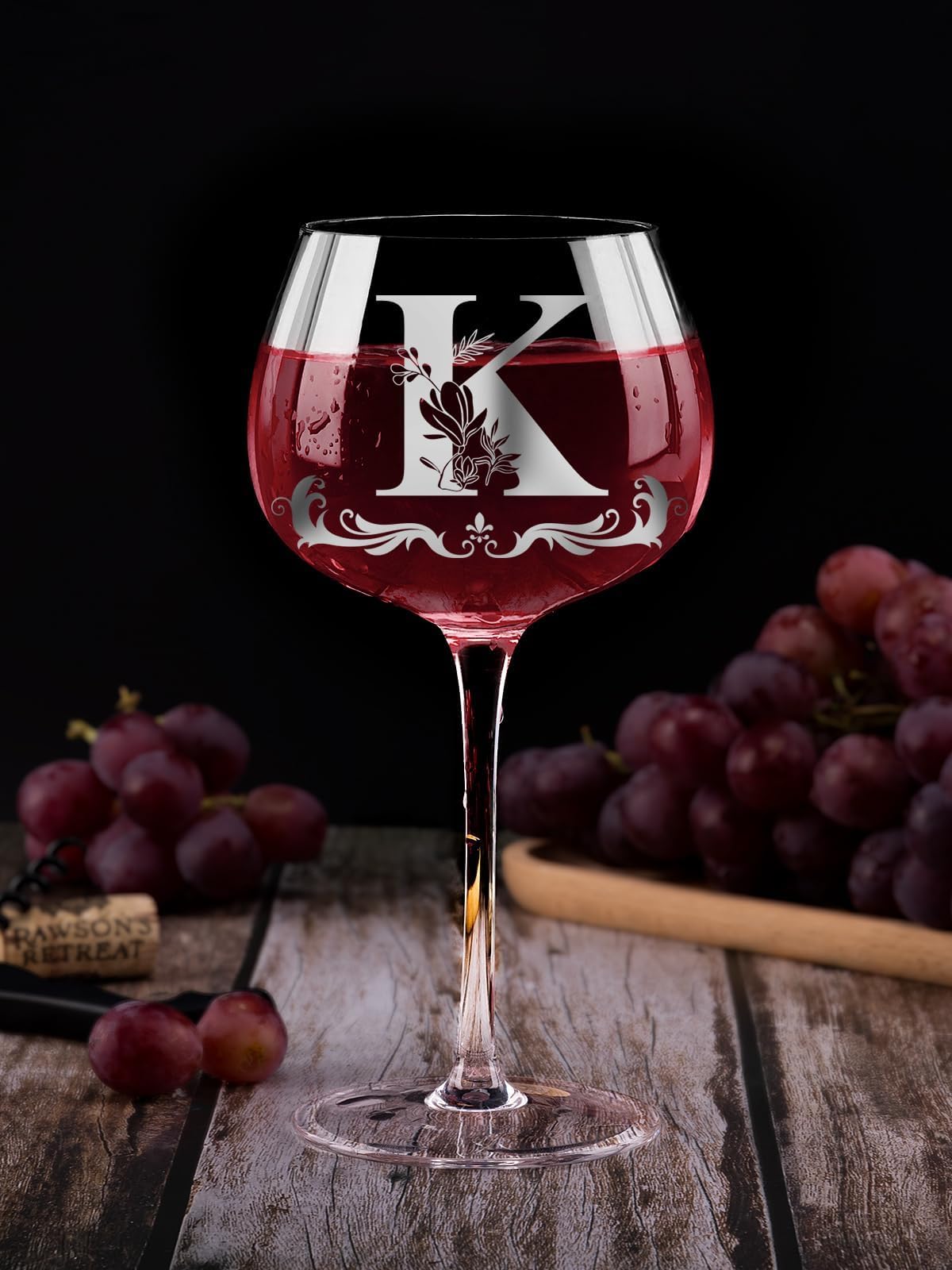 Regalos de monograma personalizados para mujeres, copa de vino personalizada con inicial A-Z, regalos únicos de cumpleaños y Navidad para ella, mamá, esposa, hermana, hija, amiga (letra K)