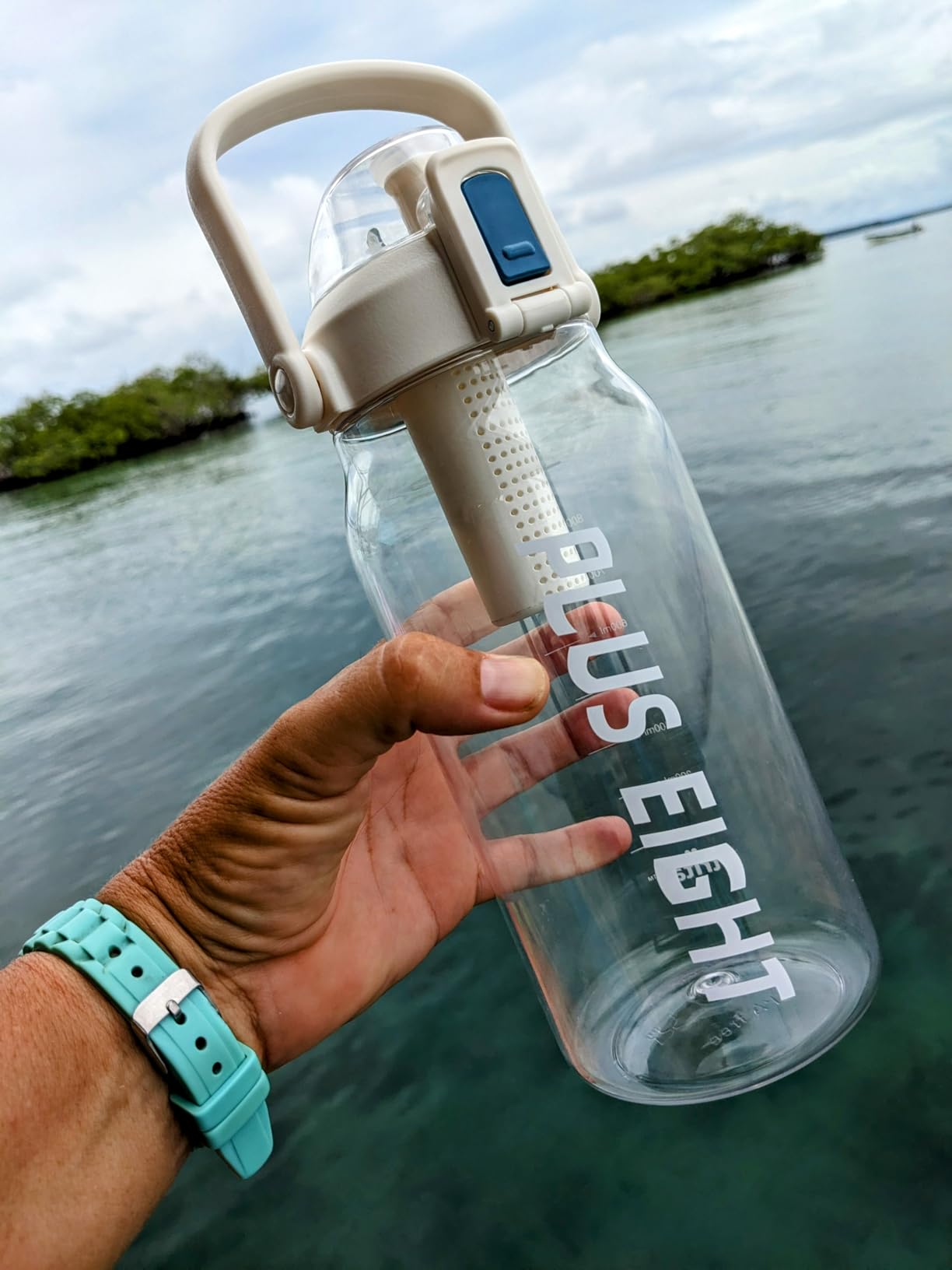 Pluseight 32 Oz Motivational Water Bottle - Time Marker, Leak-Proof Tritan, BPA-Free | Wide Mouth With Strap (Green)