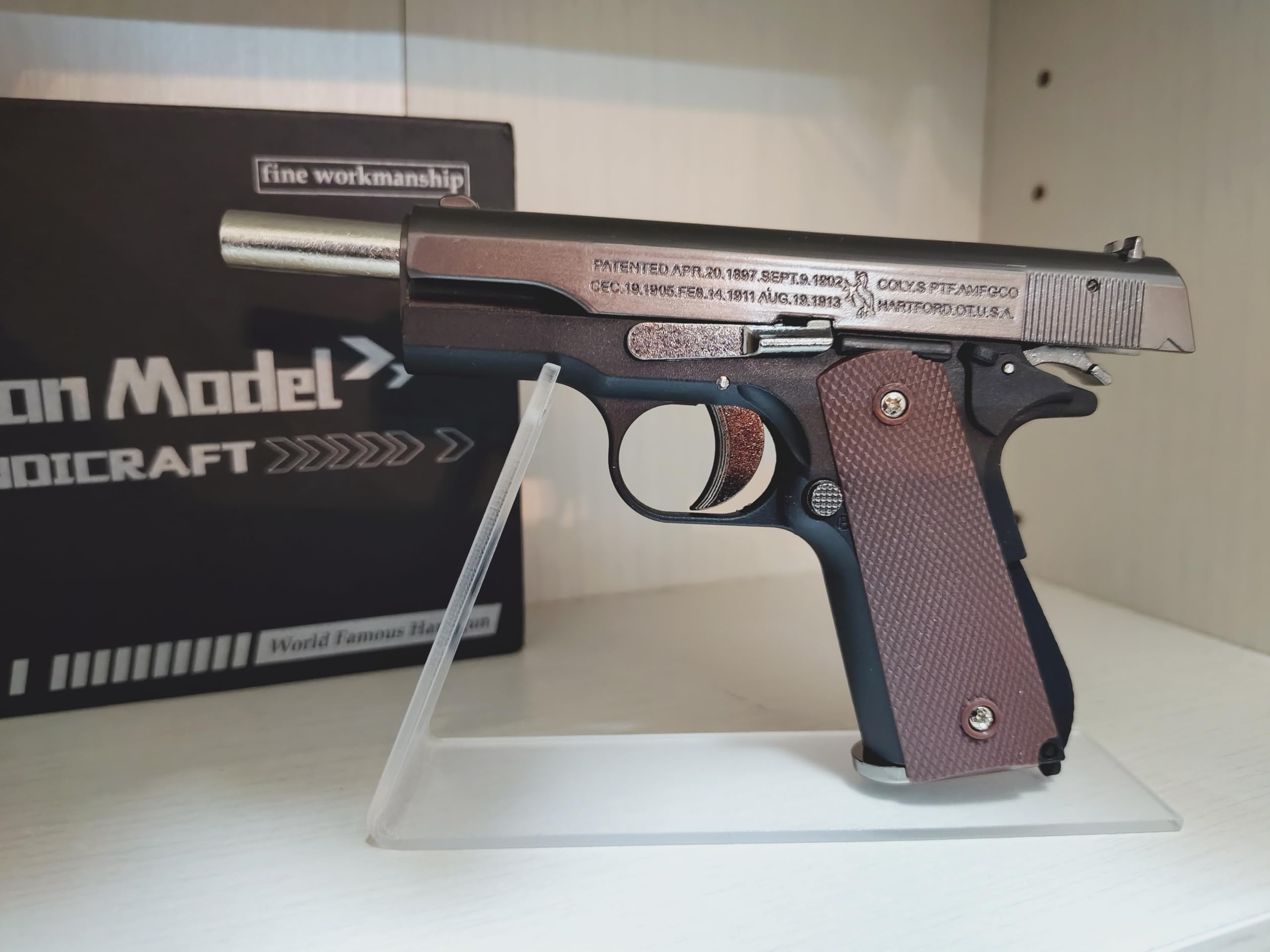 ミニチュアガバメント Amazon.co.jp: 1/2スケール ミニチュアモデルガン M1911 ガバメント