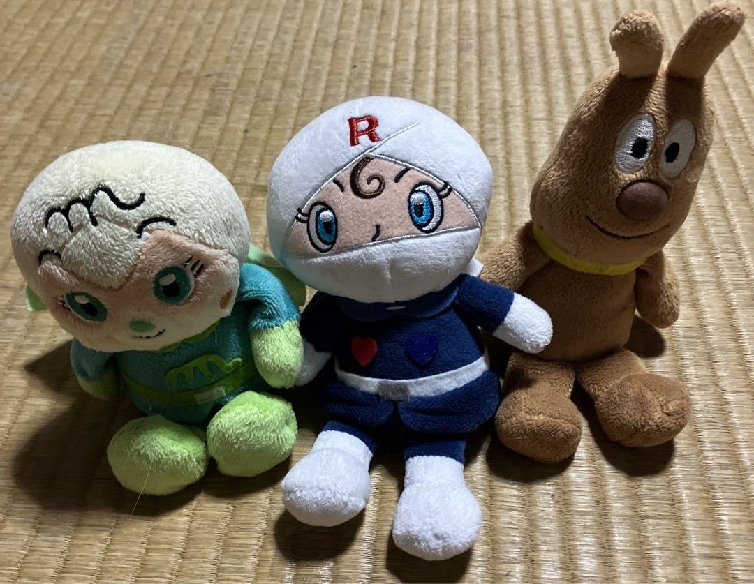 Amazon.co.jp: 汚れ有り ロールパンナ メロンパンナ チーズ ぬいぐるみ
