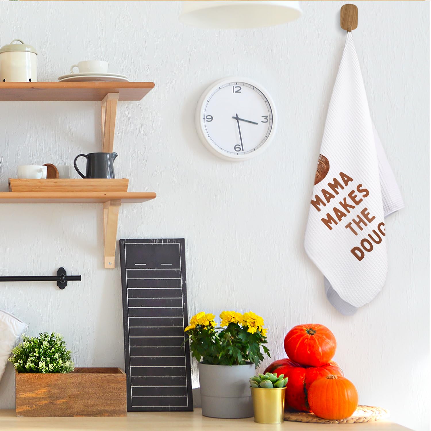 Mother s Day Gifts for Mom, Sourdough Gifts Kitchen Towels, Baking for Mom Mama Women Dish Tea Towels for Baking Sourdough Kitchen Bakery, Mama Makes the Dough Decorative Hand Towels