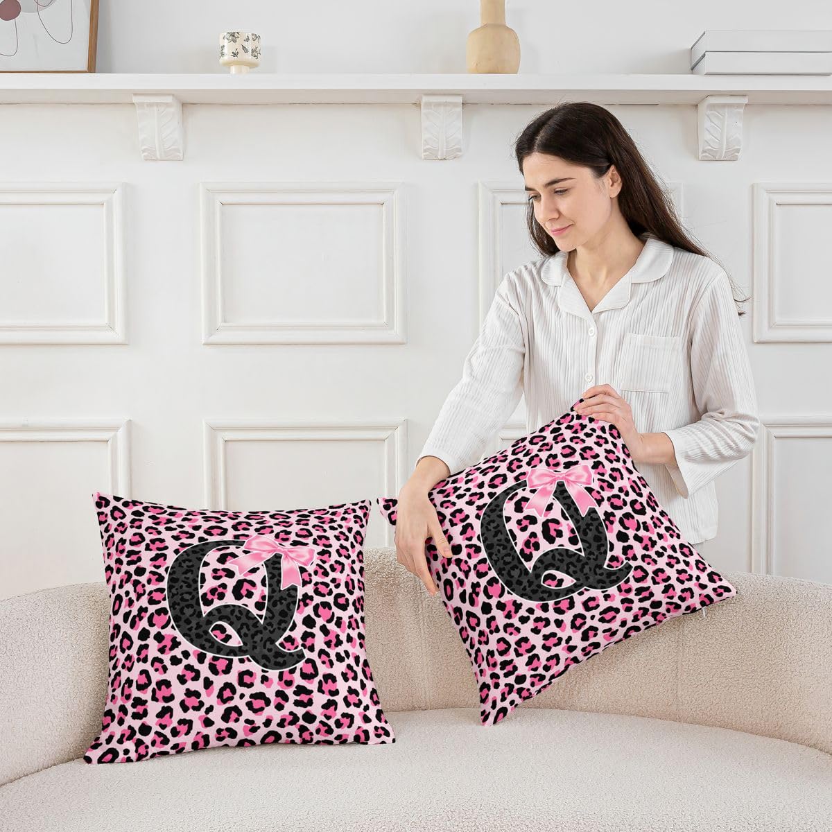 Loussiesd Juego de 4 fundas de almohada decorativas de leopardo rosa y negro de 50 x 50 cm, con lazo de coqueta, para sofá, cama, funda de cojín con lazo de guepardo, decoración del hogar