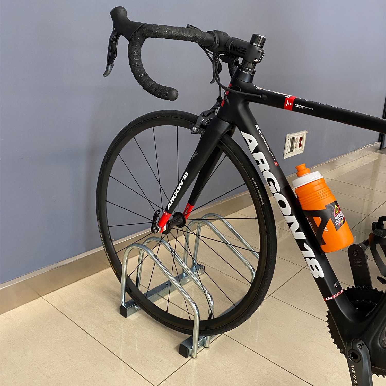 ADO - Rack – Aparcamiento para estacionar 2 Bicicletas en Suelo o Pared | Soporte para aparcar la bicicleta en acero galvanizado (4- Bicicletas)