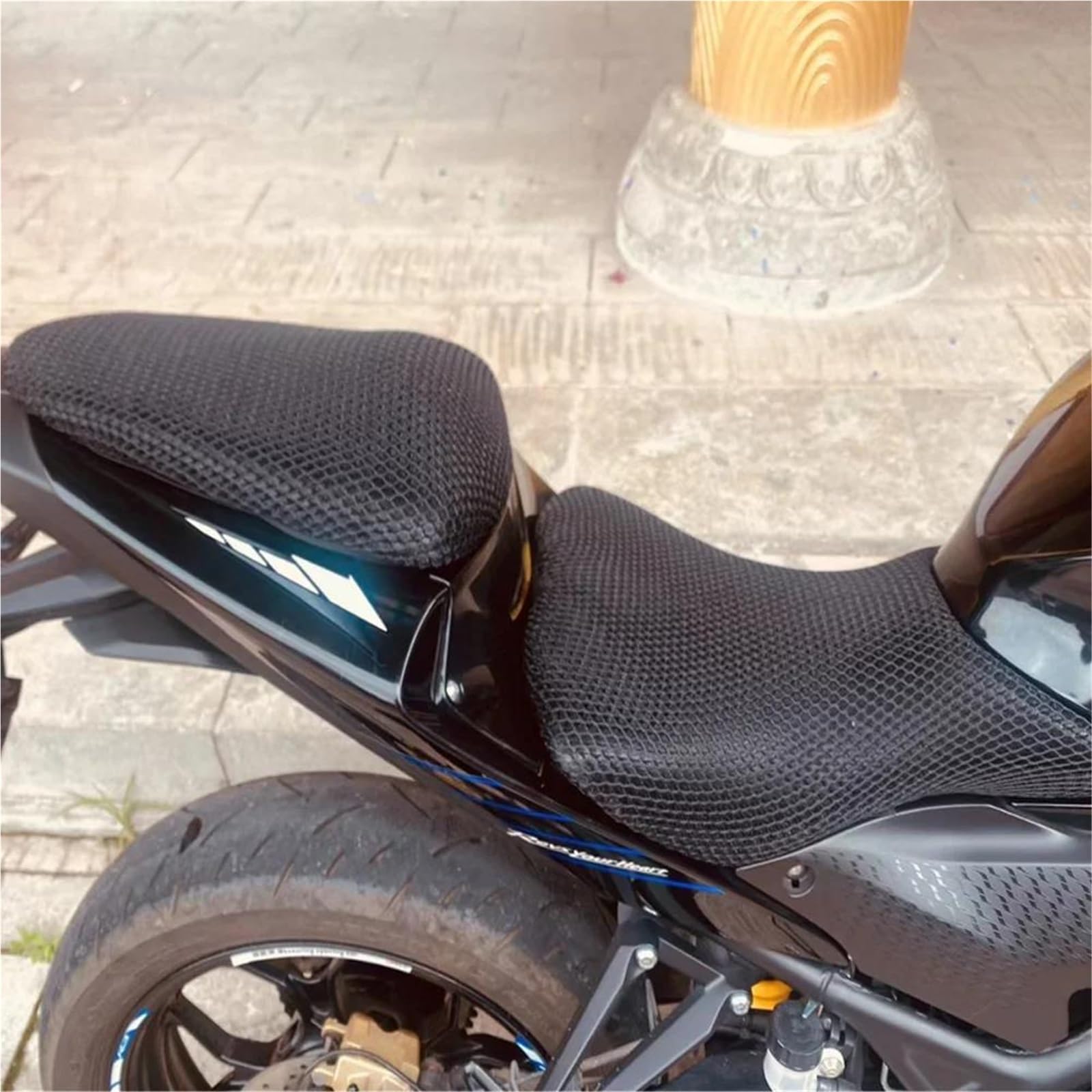 Generico Coprisedile Per Moto Per Yamaha YZF R15 R3 R 15 3 coprisella | Cuscino del sedile traspirante Sella Protezione antiscivolo Coprisedile