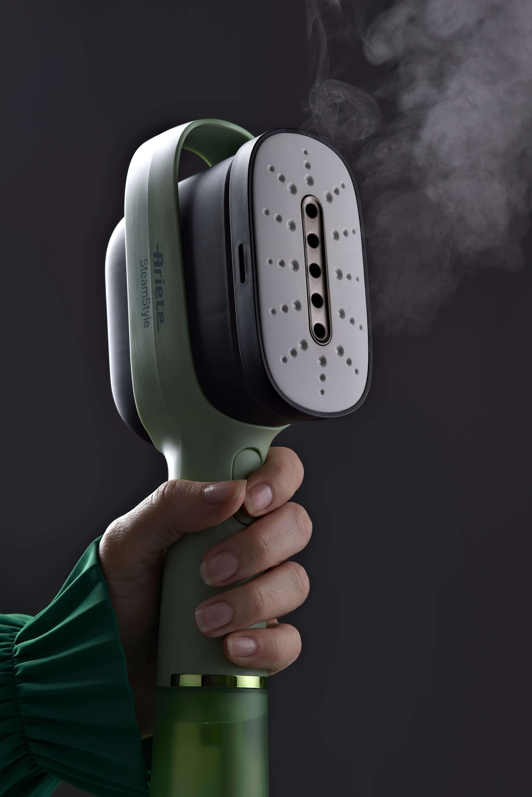 Ariete 4301/01 Steam Style Ferro da stiro verticale 1200W Colpo vapore 20g/min Vapore in 30 secondi Capacità 80ml Mint