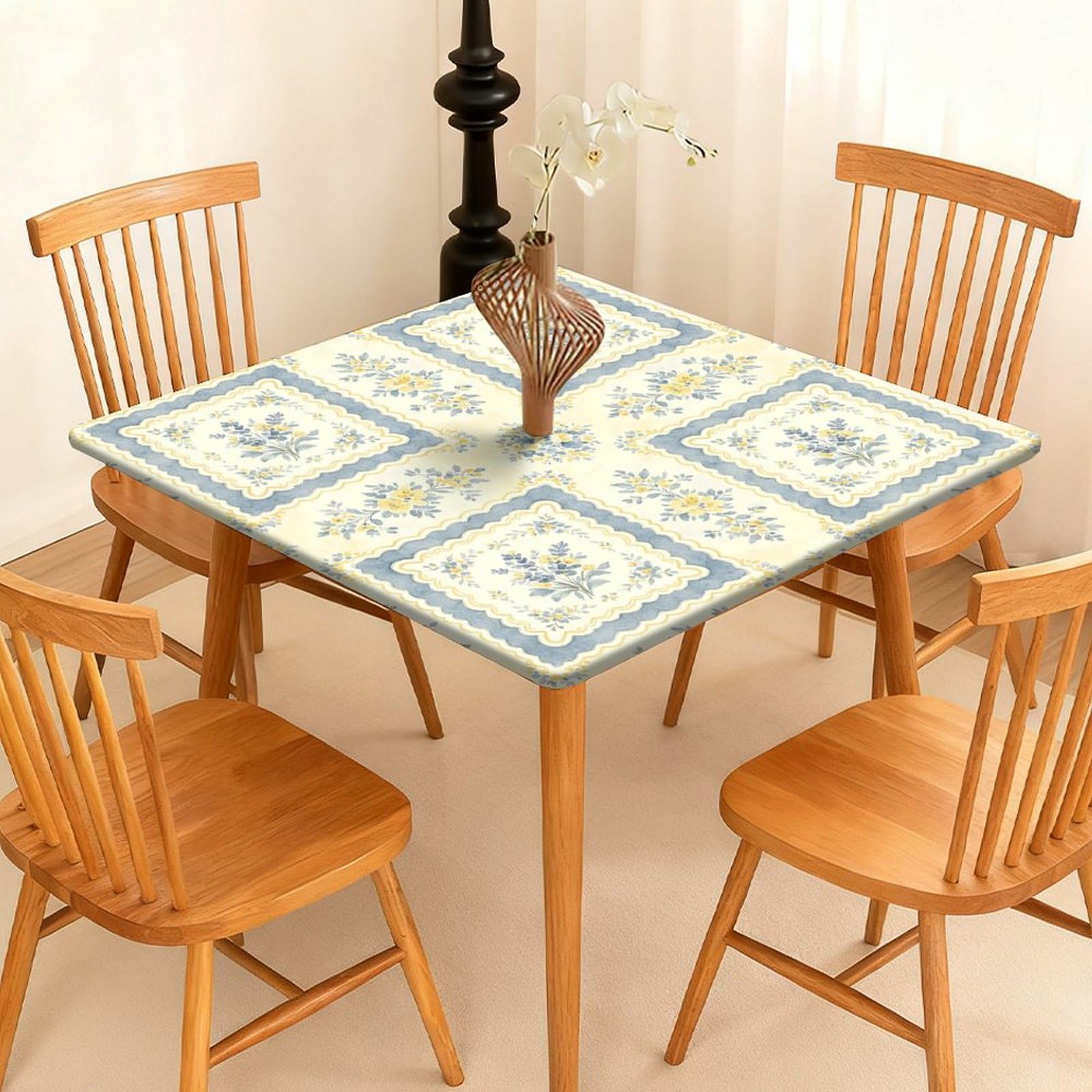 Nappe élastique carrée 160x160 cm anti-taches pour table extérieure