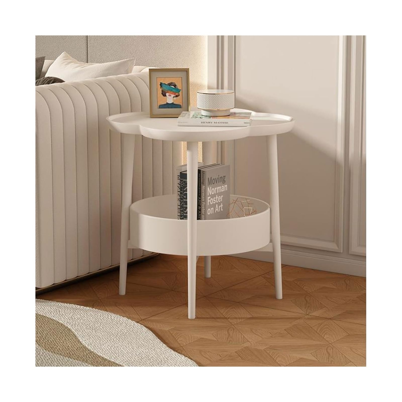 Table basse en fleur avec panier pour un café cocooning au salon