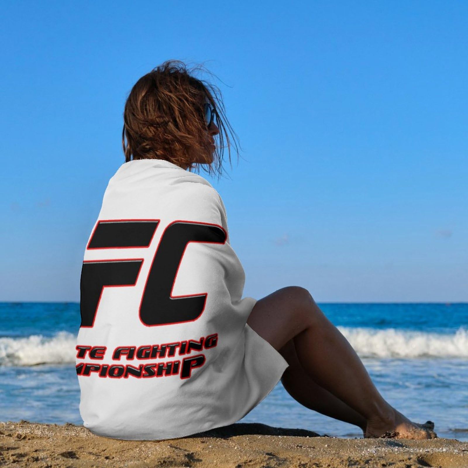 Amazon｜バスタオル UFC 総合格闘技 ビーチタオル タオル