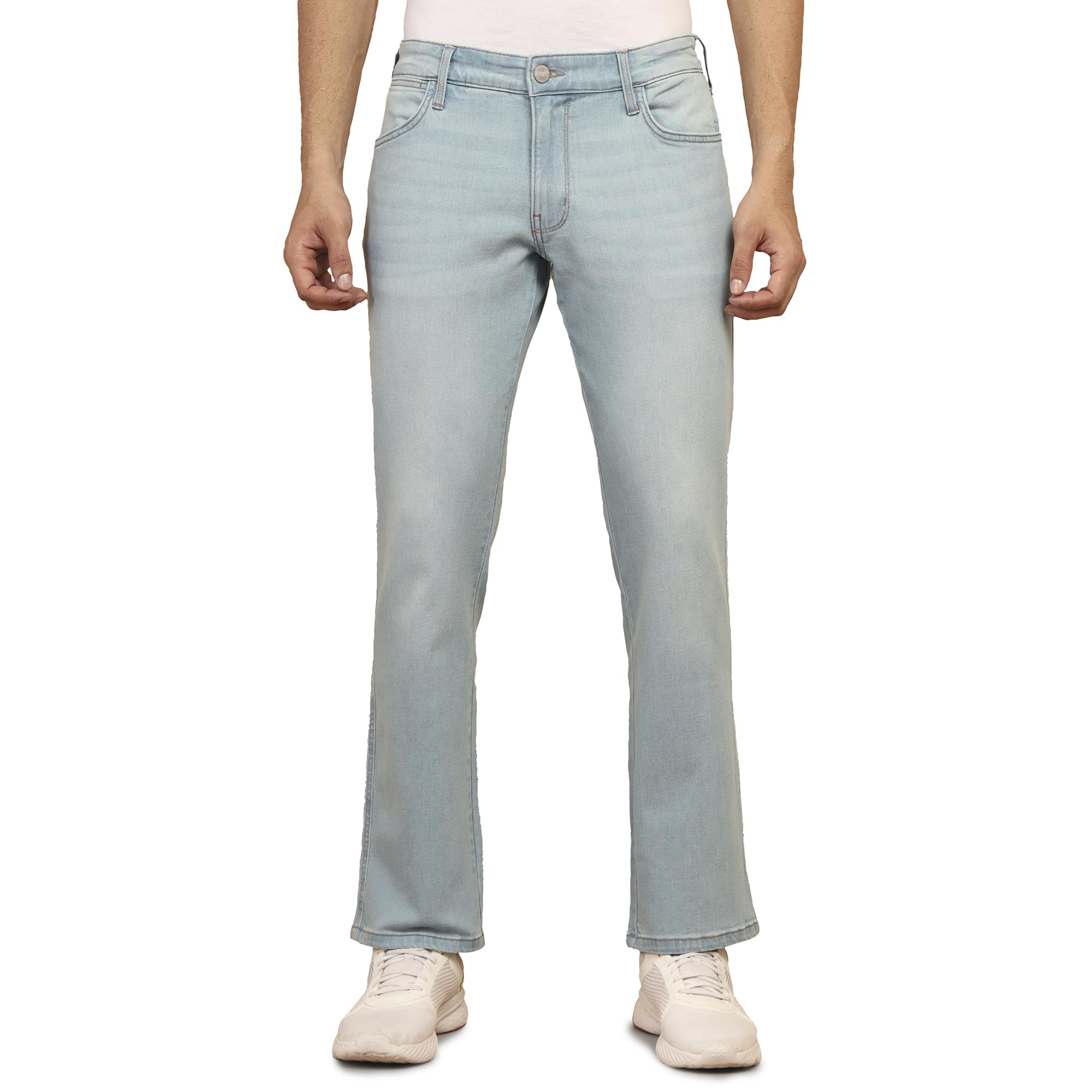 WranglerMen's Millard Straight Fit Mid-Rise Jeans