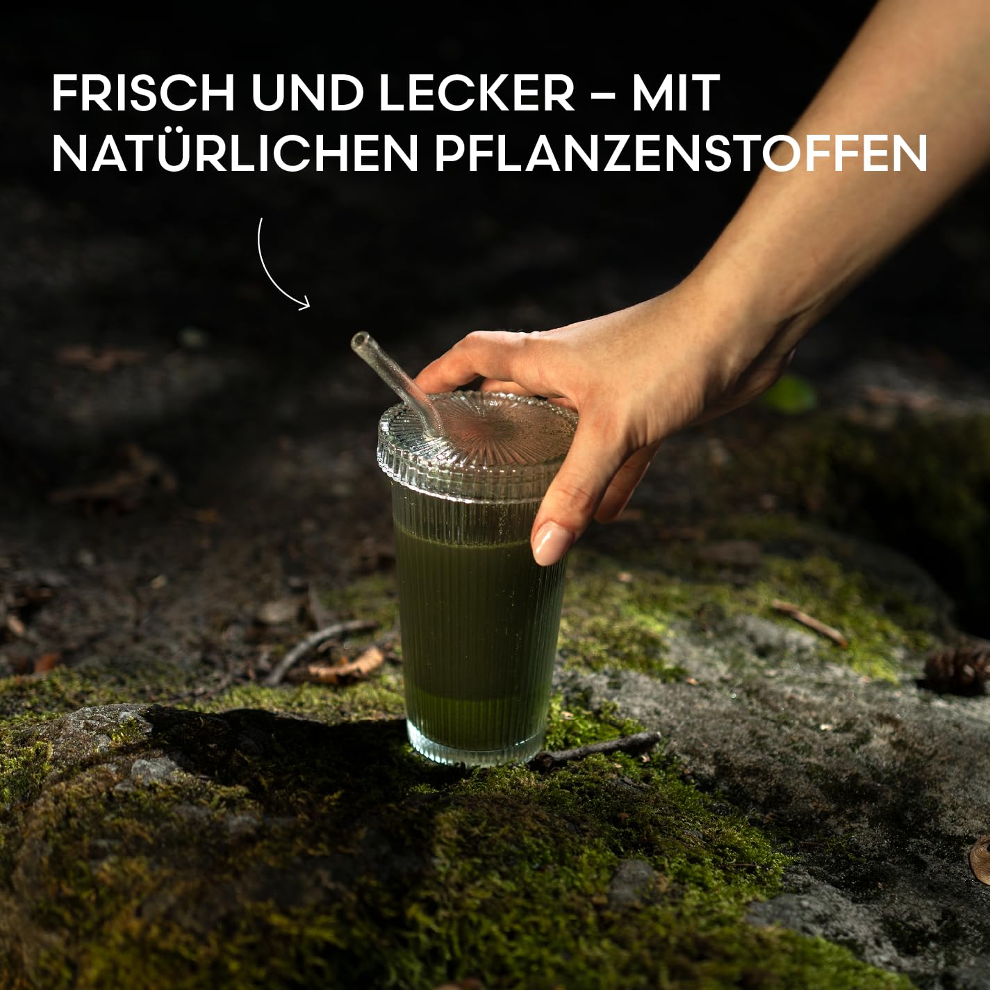 LIV Super Greens Pulver | 30 Pflanzenstoffe | Nährstoff-Basis für deinen Alltag | Ohne Zucker, Süßstoffe oder Apfelsaftpulver | Frisch-minziger Geschmack