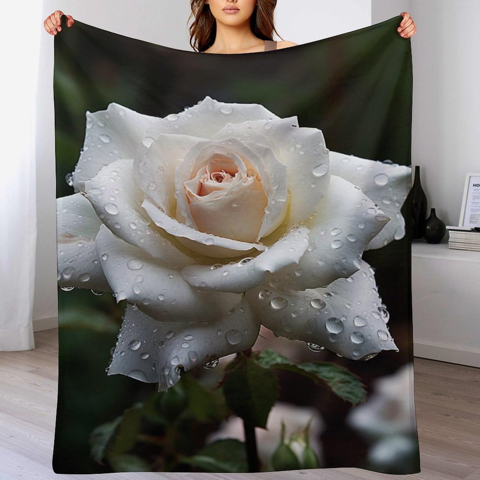 Couverture douce flannel rose pour éviter le froid sur le canapé en hiver