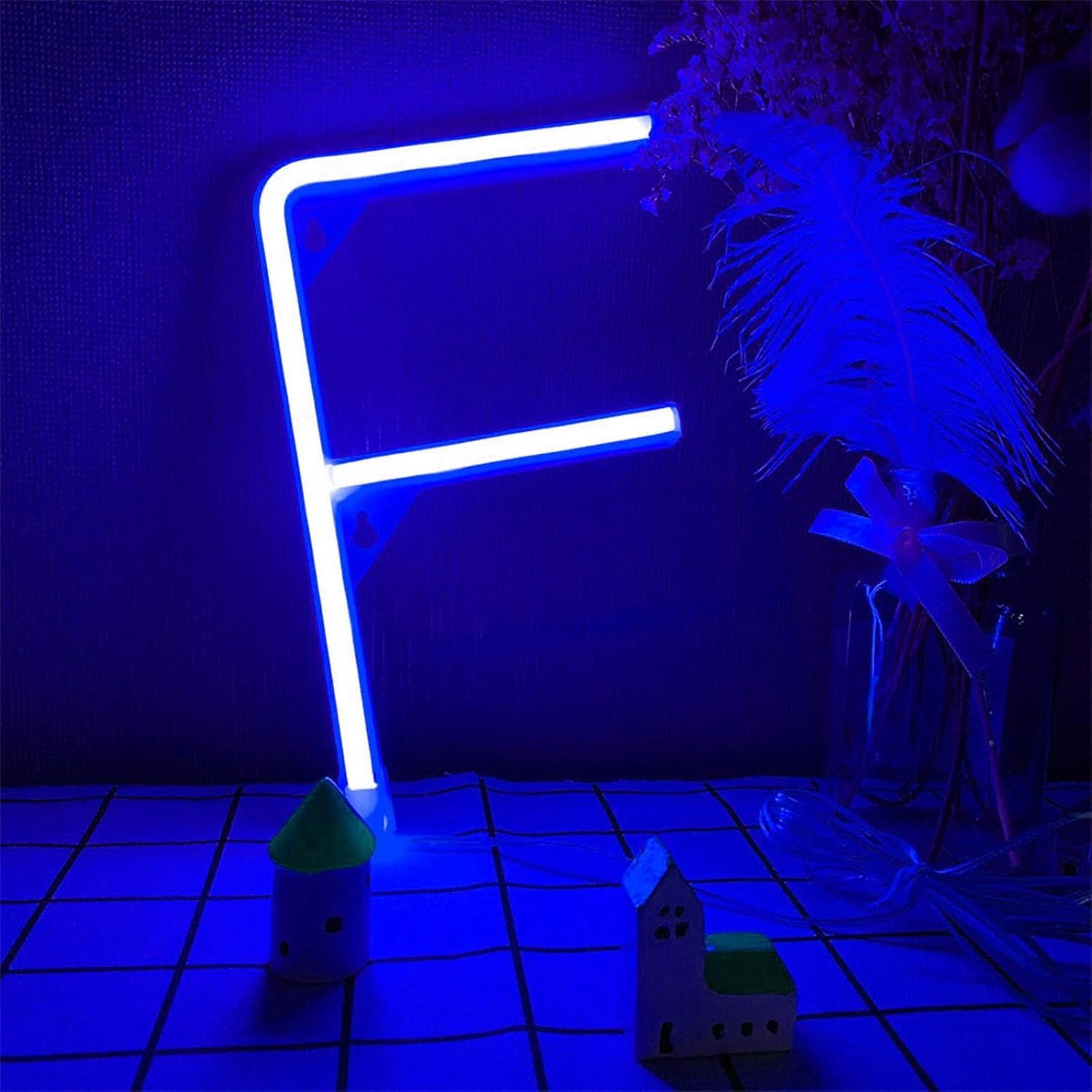 LED Marquee Letter Lights, Light Up Letters Glitter Alphabet Letter Sign Battery Powered for Night Light Birthday Party Wedding Girls Gifts Home Bar Christmas Decoration