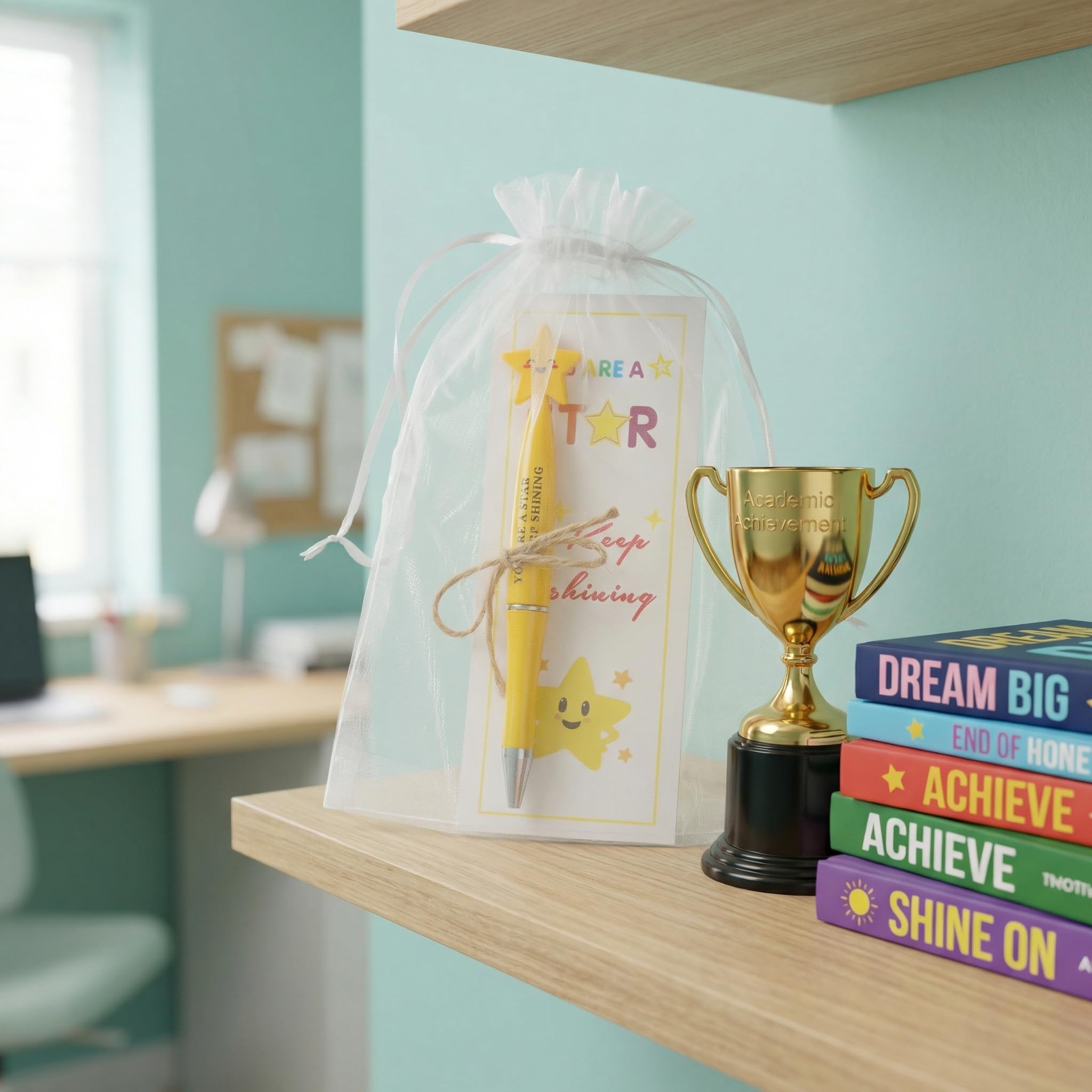 30 Confezioni di Regali di Fine Anno per Bambini, Regali di Fine Classe per 30 Bambini, Penne e Carte Motivazionali per Alunni e Sacchetti Regalo - Regalo di Classe dall'Insegnante agli Studenti, per