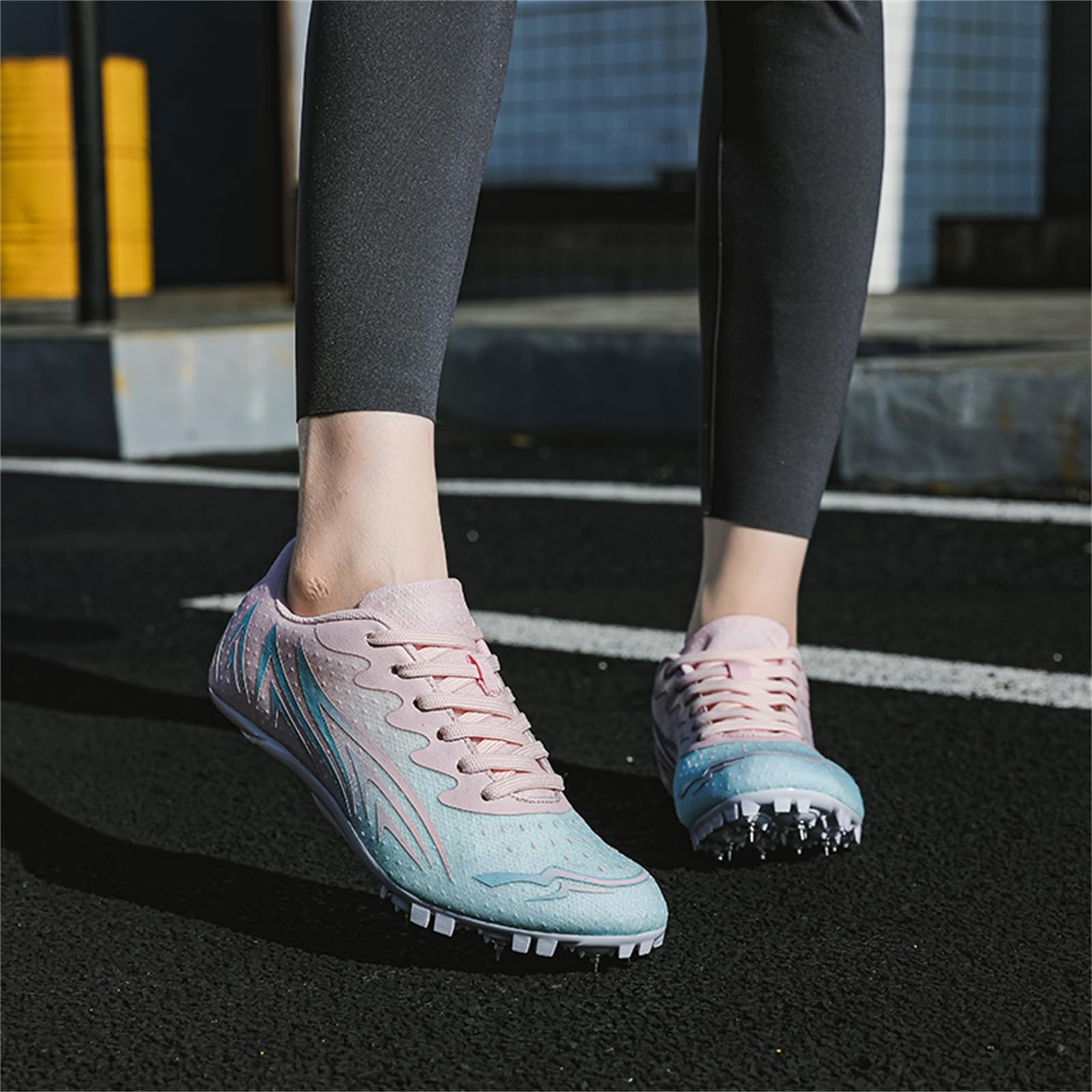 Chaussures D'athlétisme À Pointes Femmes Chaussures De Course pour Enfants Chaussures De Sport Légères pour Le Sprint Et Le Saut