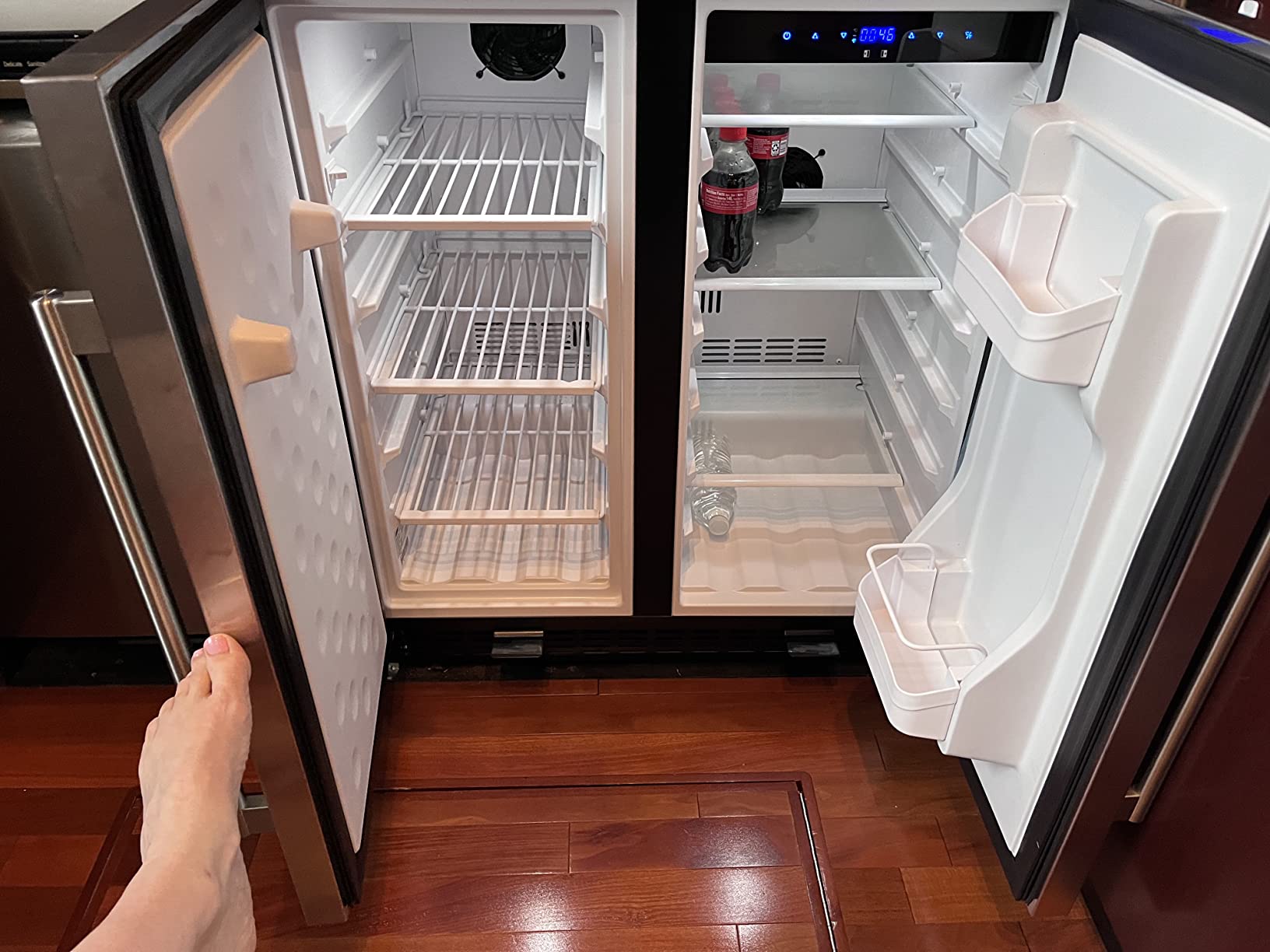 97/mo Finance FFRF3070BSS 30" SidebySide Compact Refrigerator and