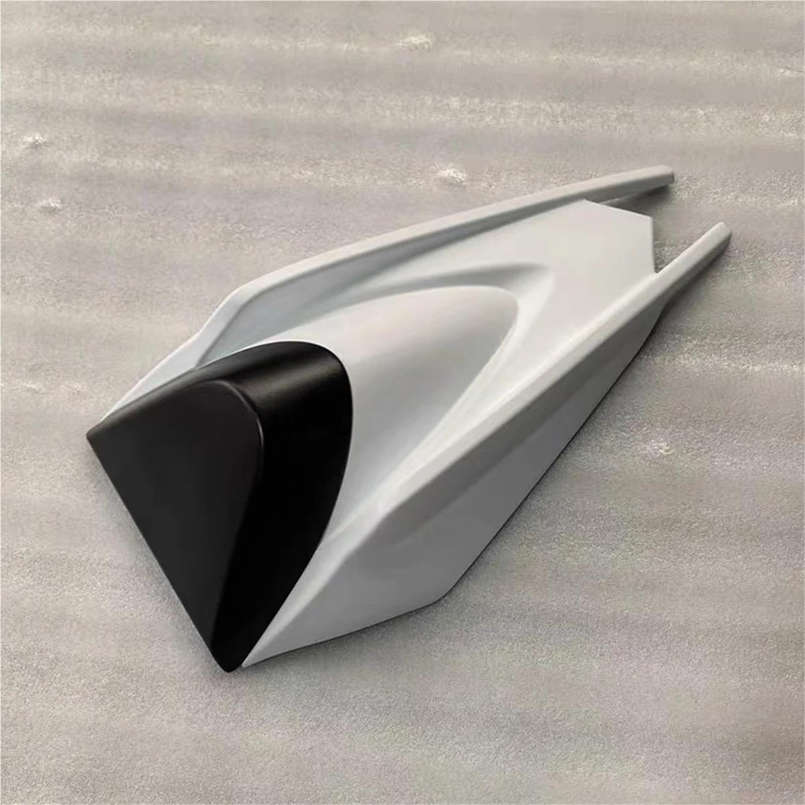 Sitzgehäuse Motorrad Modifikation Rücksitzkissen Buckel Rennstrecke Für CFMOTO Für 650NK 400NK(Style 4)