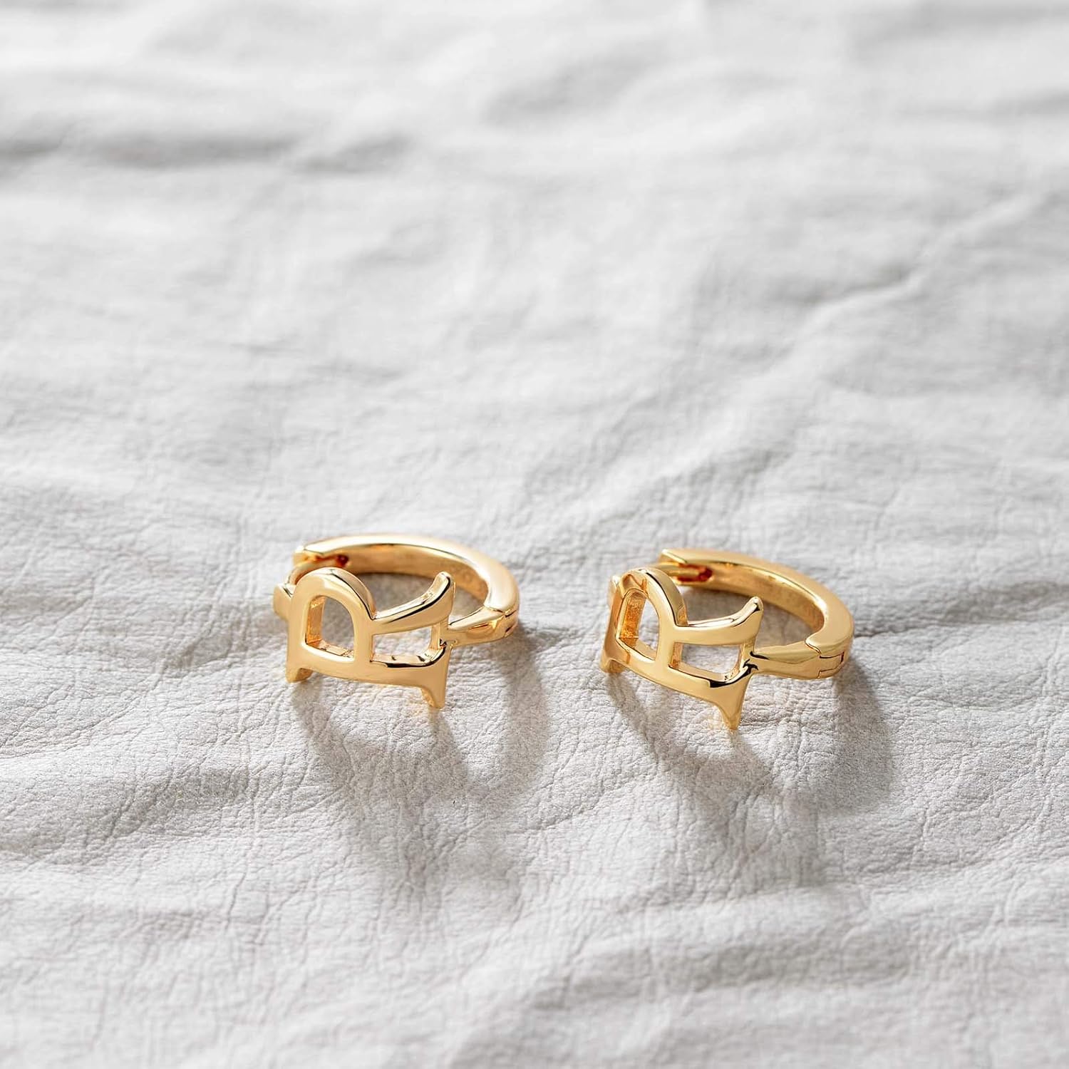 ASOS DESIGN - Orecchini pendenti a batacchio placcati in oro 14 carati