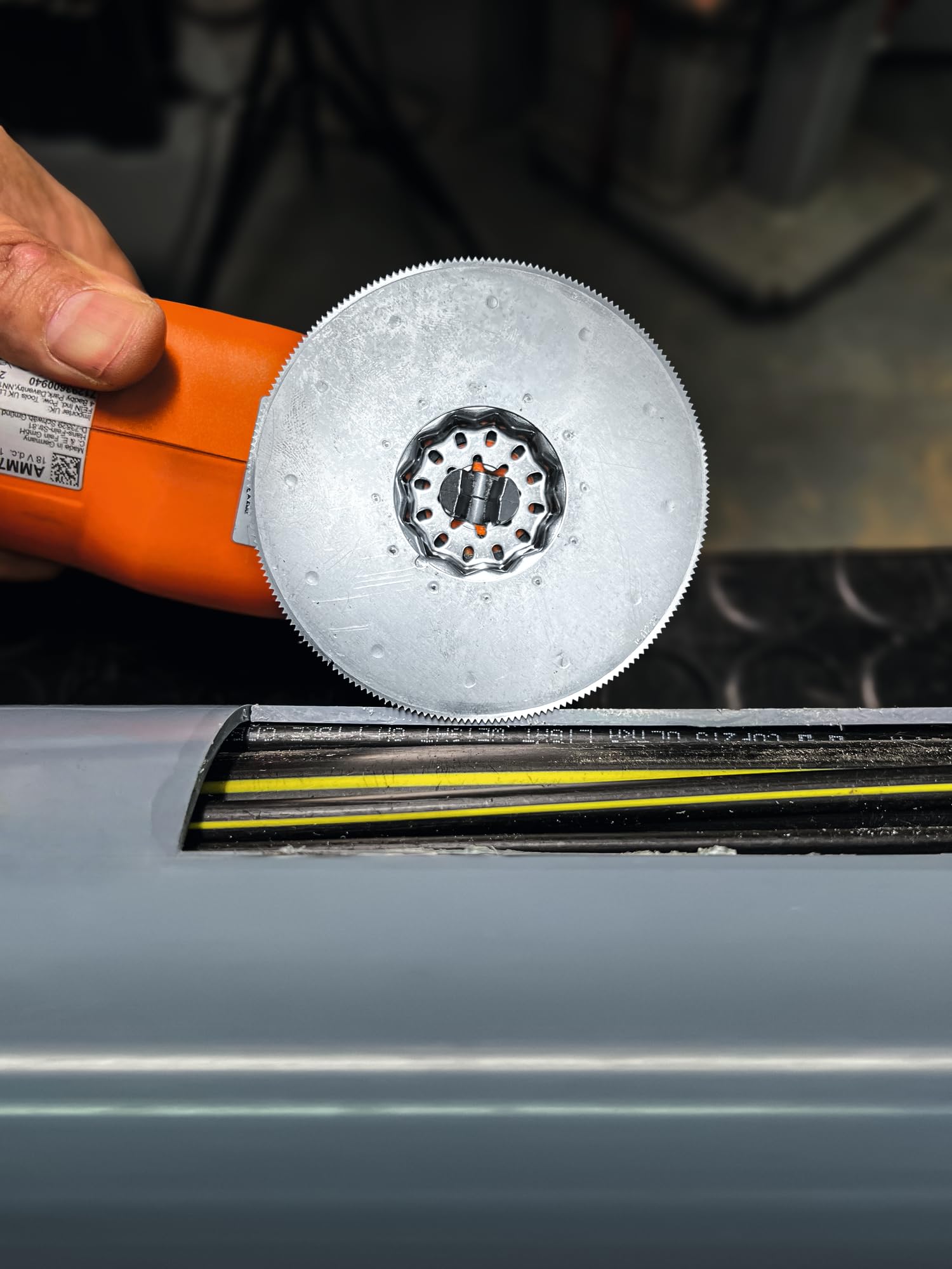 FEIN Lame de Scie porte-outil Starlock avec butée de profondeur, pour ouvrir facilement des chemins de câbles et d'autres conteneurs en plastique