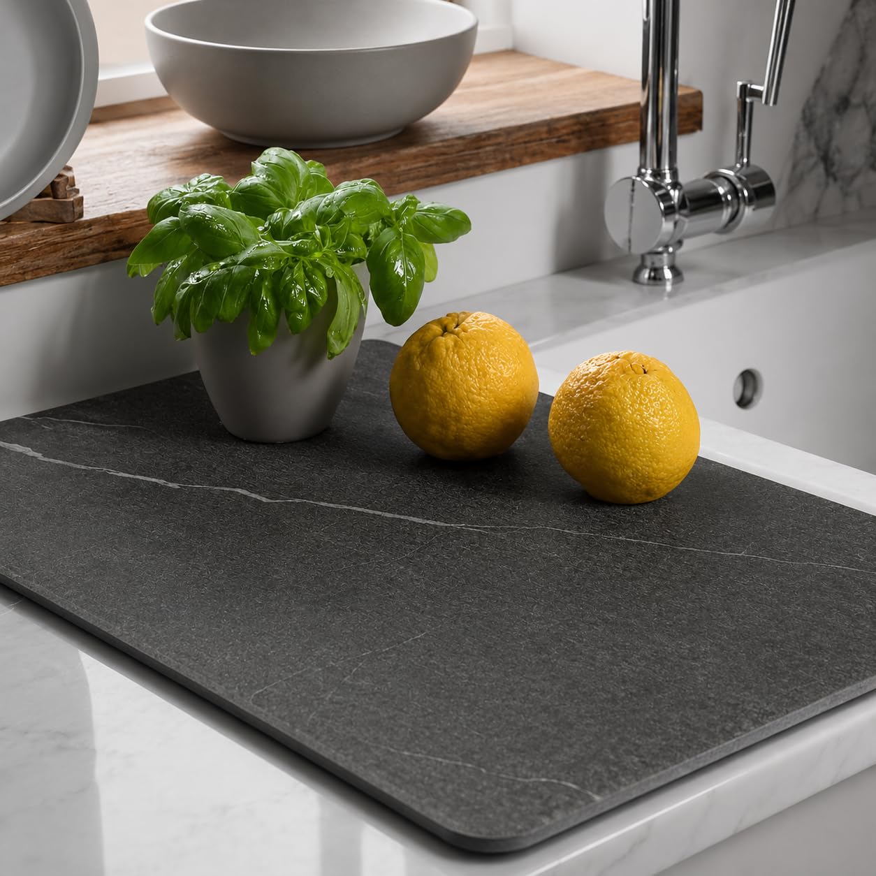 Maxura Alfombra Diatomita Baño 60x40 cm – Alfombrilla de Piedra Diatomita Super Absorbente para Ducha, Baño y Cocina, Secado Rápido, Antideslizante y Antibacteriana - Stone Bath Mat (Negro)