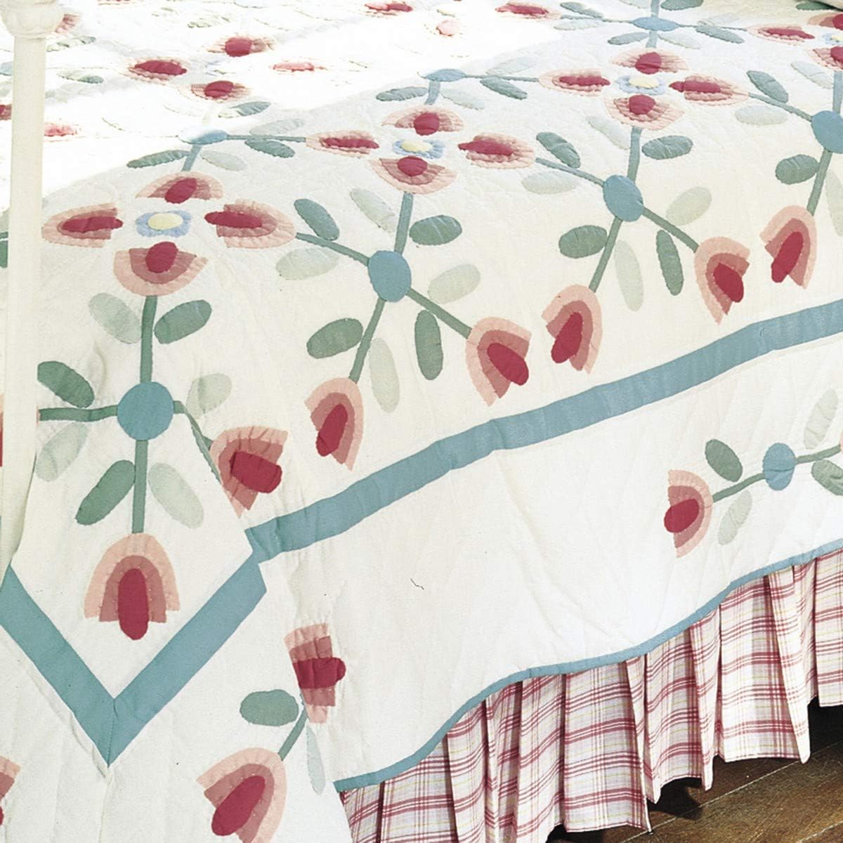 C&F Home Colonial Williamsburg Tulip Garden 100% Cotton King Bed Quilt Spring Springtime Floral Flowers Botanical Lightweight Machine Washable Reversible Bedspread Coverlet Bedding Bedroom Decor