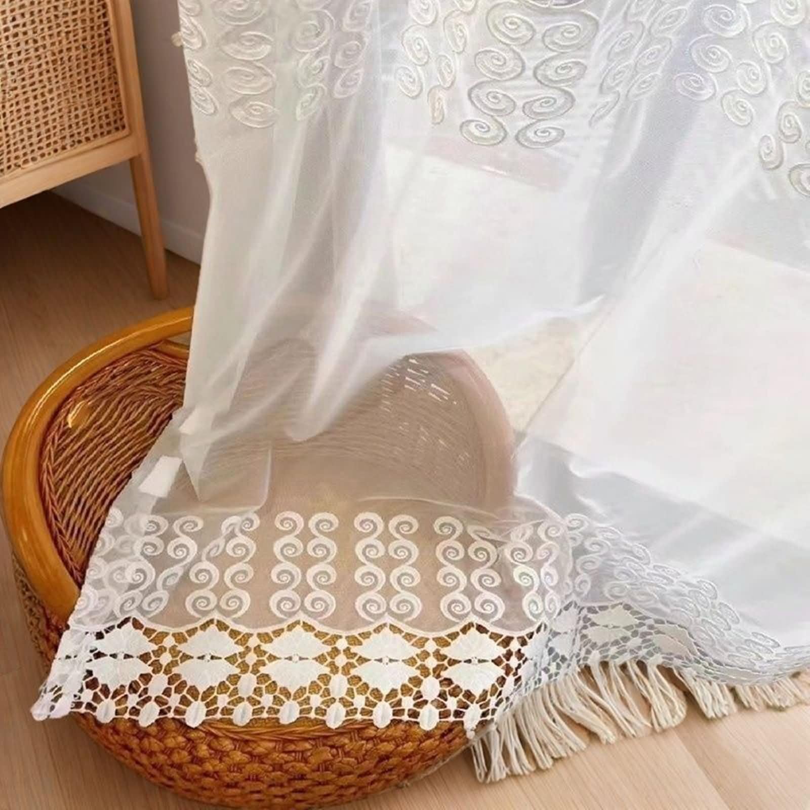 KnSam Rideau Voilage Blanc, 2 Pièces, Rideaux Chambre Salon Broderie, Dentelle à Crochets, 102x183cm x 1pcs