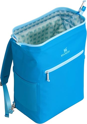 Miniatura 2 de Stanley Mochila Madeleine para todo el día, enfriador suave para 20 latas con asa y correas para el hombro, bolsa de viaje aislada con cremallera