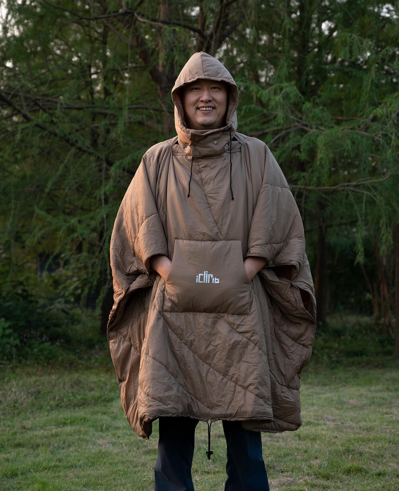 iClimb 3M Thinsulate Isolierung, warme Campingdecke, tragbarer Poncho, ultraleicht, kompakt