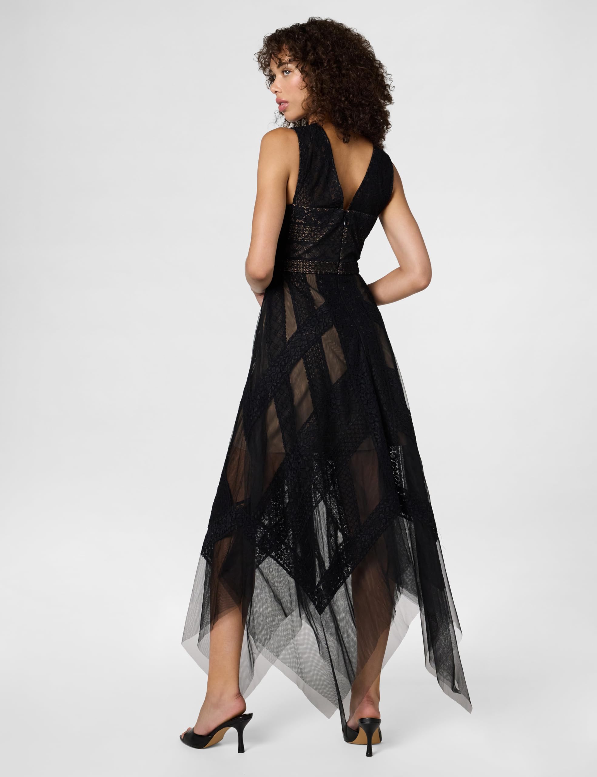 BCBGMAXAZRIA Womens Flowy Lace Cocktail Dress