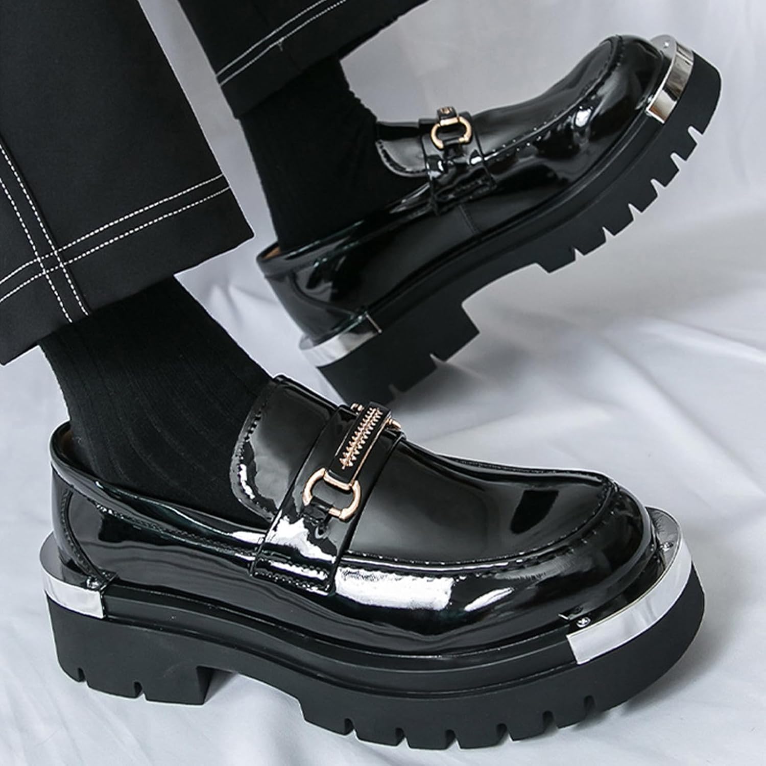 Men's Patent Leather Metal Decoration Chunky Platform Penny Loafers Luxury Round Toe Slip-On Lug Sole Dress Shoes Daily Non-Slip Shock Absorbing Outdoor Work Shoe