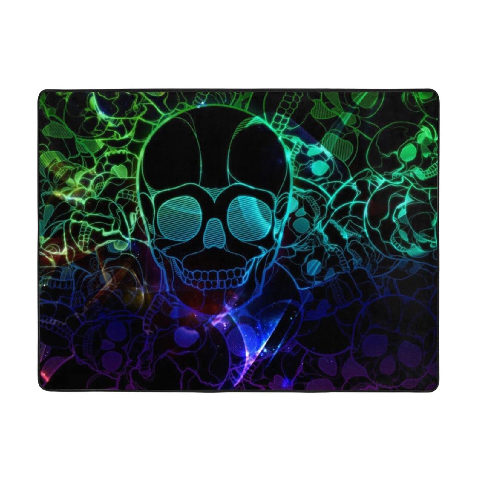 Tapis flanelle tête de mort 160x122 cm idéal pour réveiller la déco du salon