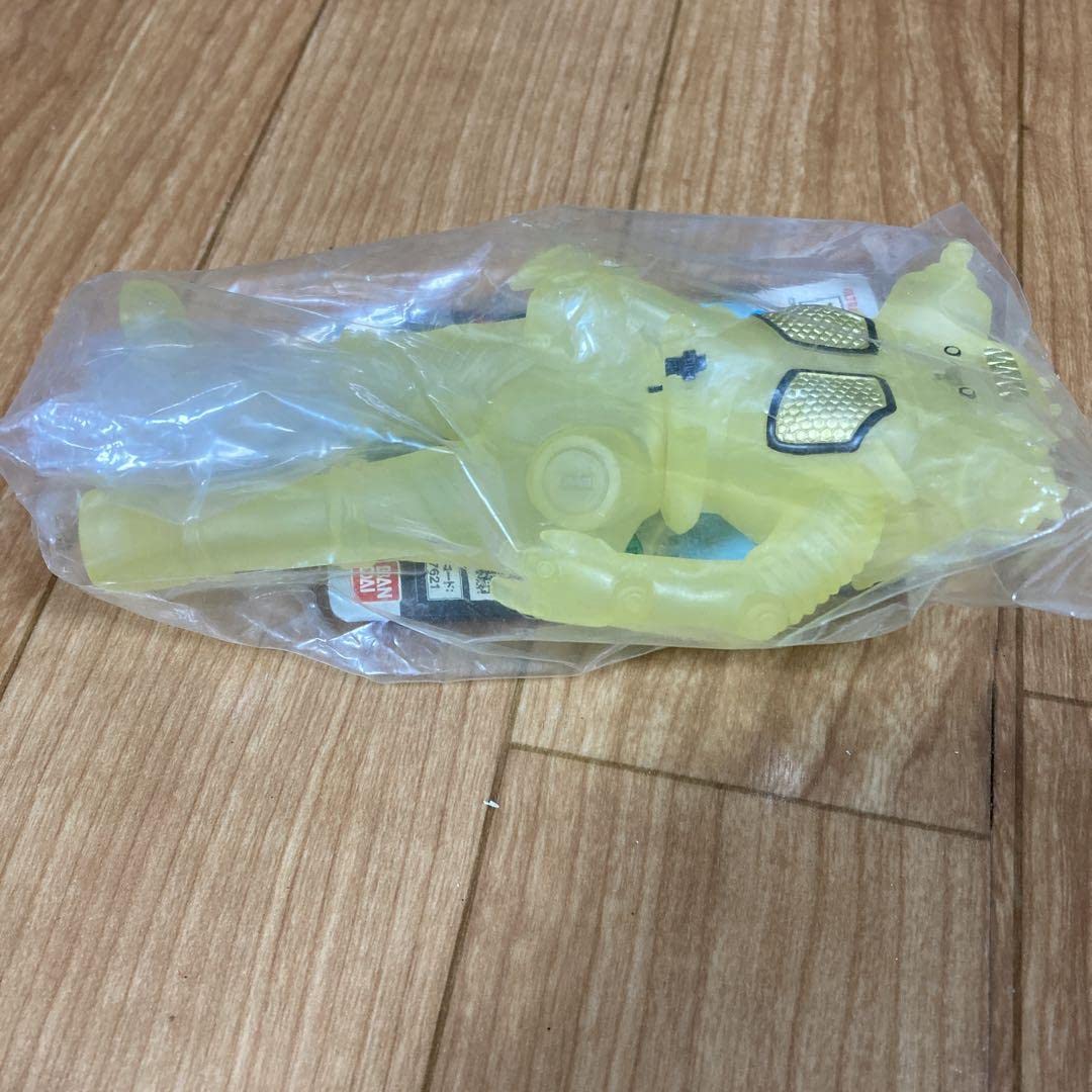 Amazon.co.jp: ウルトラ怪獣シリーズ キングジョー 分離合体時発光