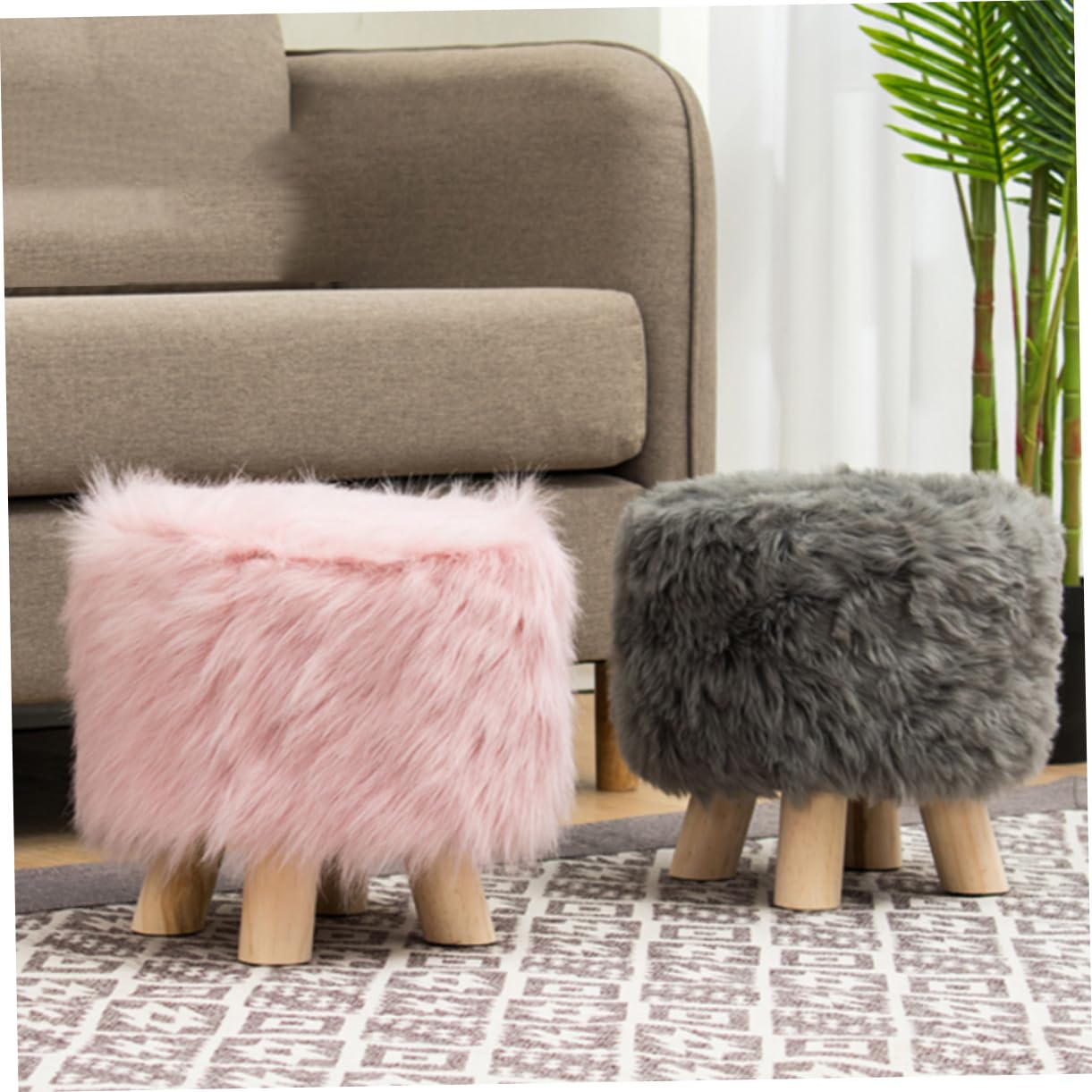 ERINGOGO Plush Step Stool Soft Low Stool for Washing Hands Feet for Bathroom Kitchen Shoe Changing Lightweight Design