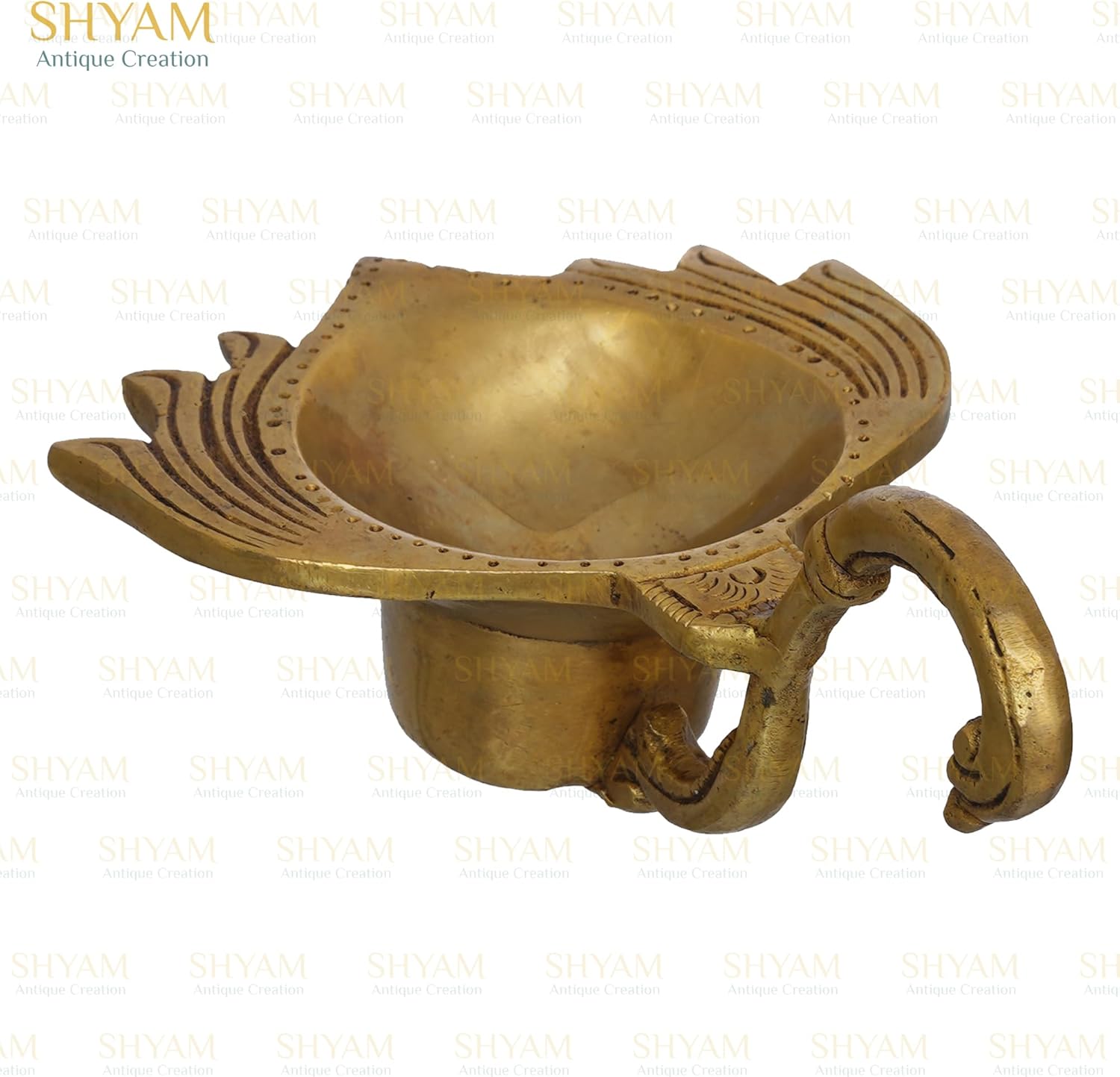 Brass Hand Diya for Puja Aarti Hand Oil Deepak Deepam Oil Lamp for Diwali Home Office Temple Pooja