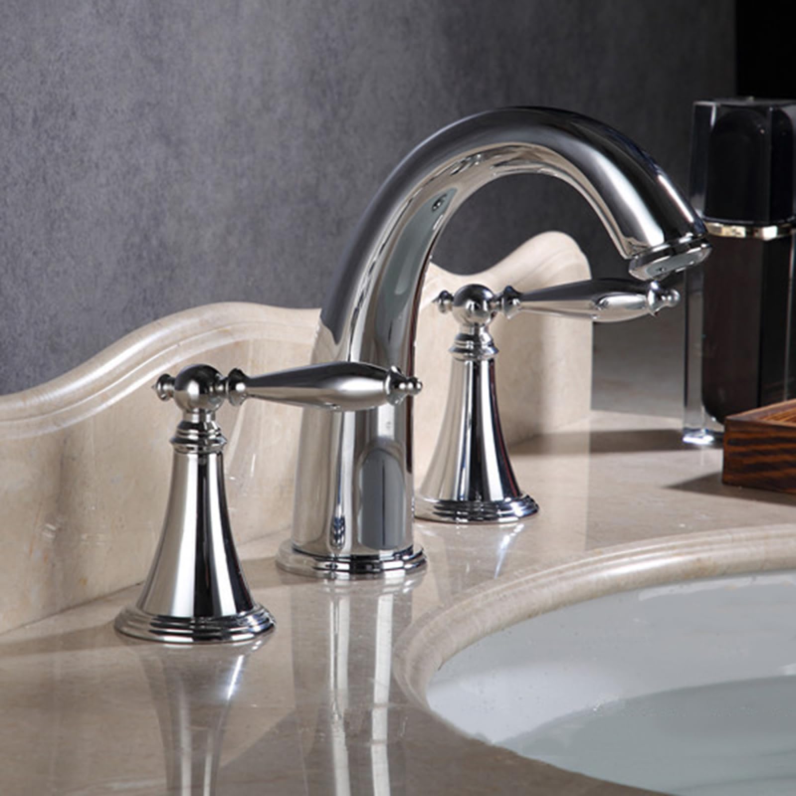 Robinet de lavabo en laiton massif chromé au design haut de gamme à double poignée pour vasque