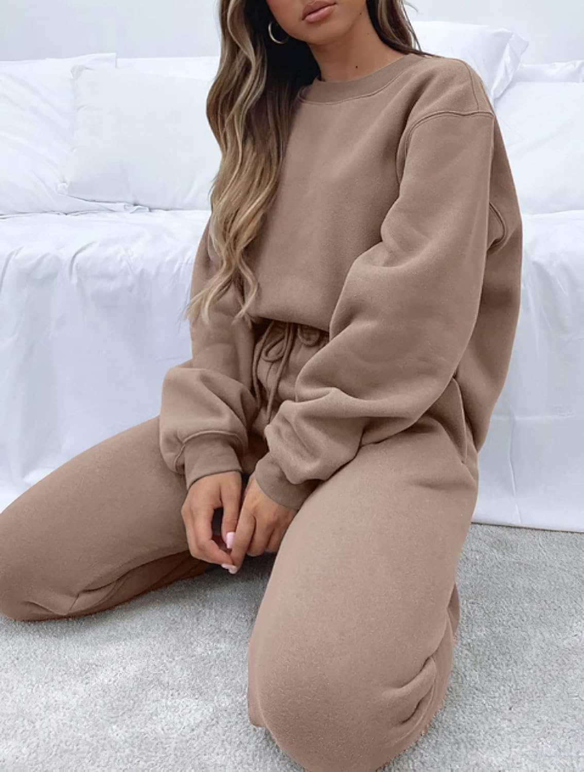 Viatabuna Women's 2 Piece Fleece Sweatsuit Outfit Long Sleeve Crewneck Pullover Sweatshirt Drawstring Jogger Pants Lounge Set - Image 2
