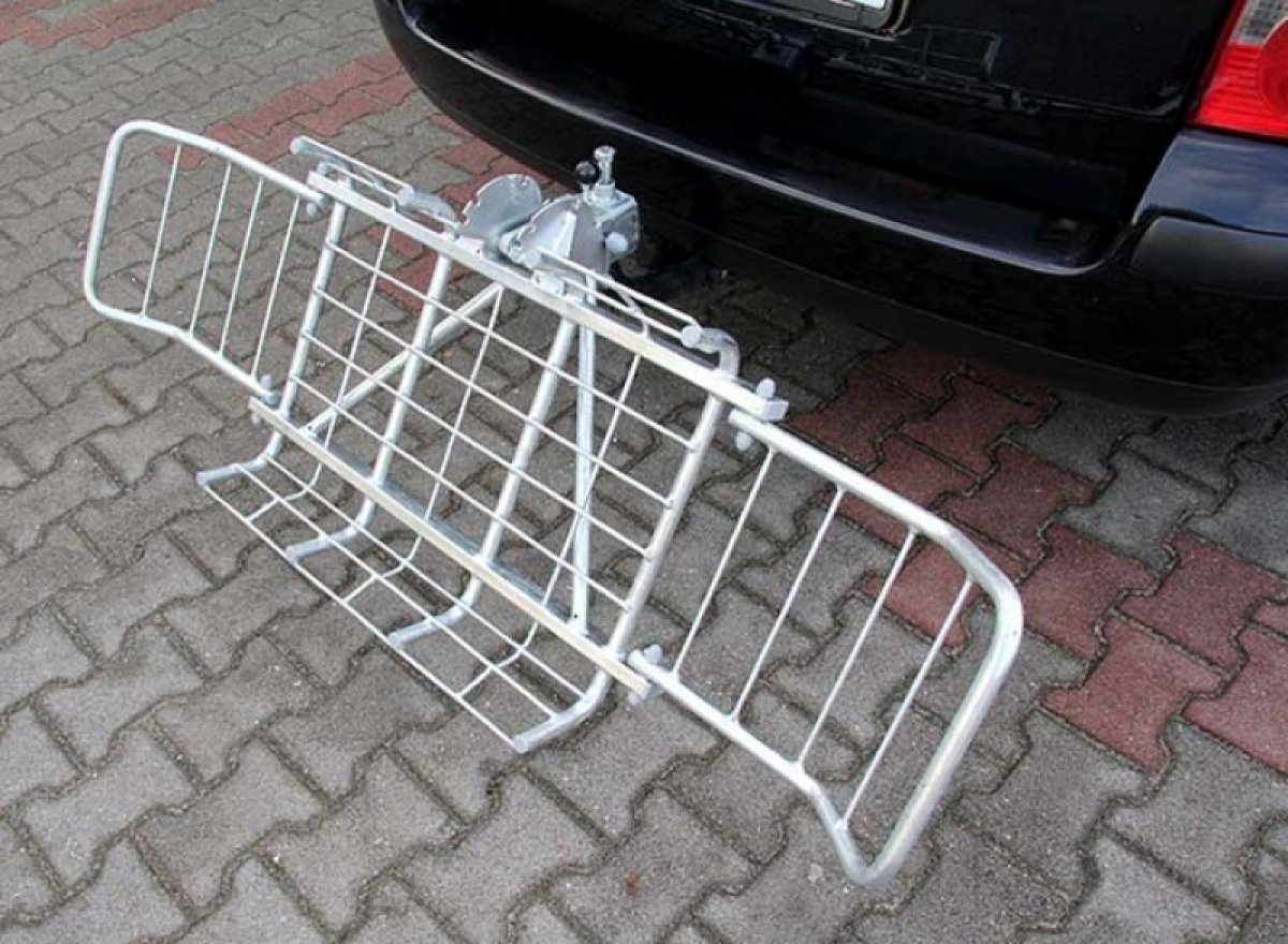 Plateforme sur attelage, Porte Bagages et Gibier, Porte Charge du véhicule doté de mécanisme basculant