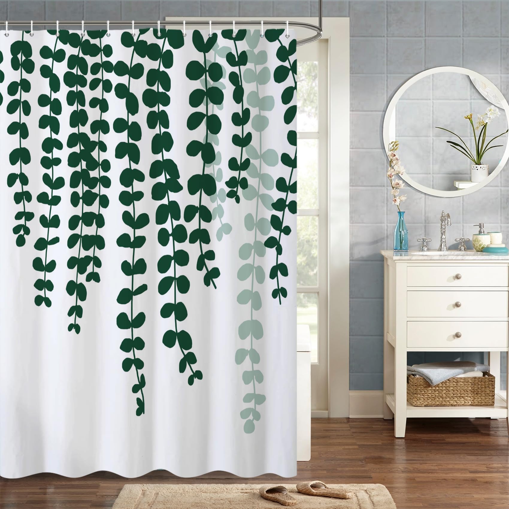 Tenda da doccia Acquerello verde scheda floreale con foglie d'argento eucalipto dollaro e rami isolati su sfondo bianco