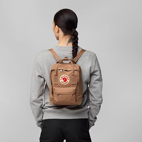 Vista 40 de Fjallraven Mochila Kanken Classic para el diario Azul cielo