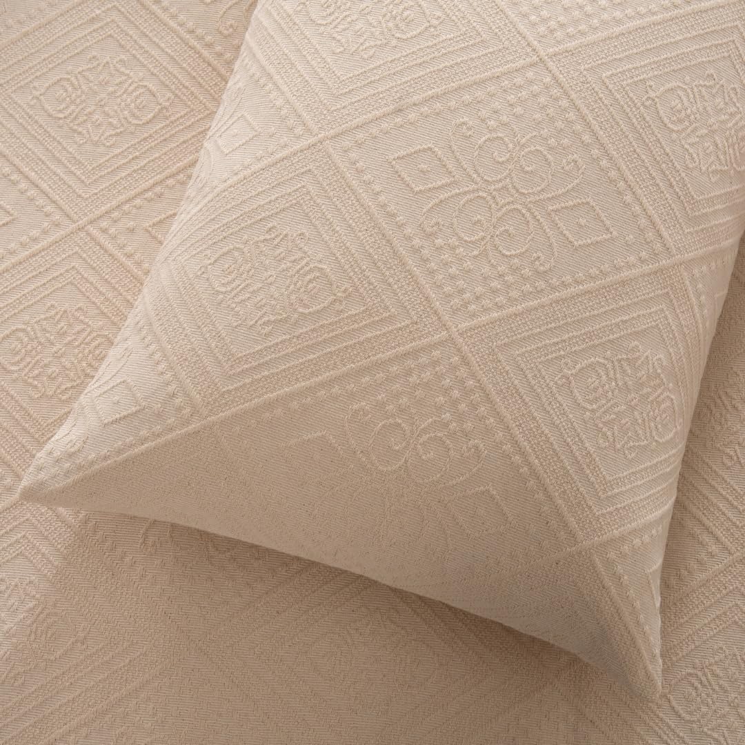 Colcha Beige Donna con Diseño Geométrico - 100% Algodón - Colcha para Cama de 200x200 de 280x270 cm - Estilo Moderno y Confort Diario - Hecha en Portugal